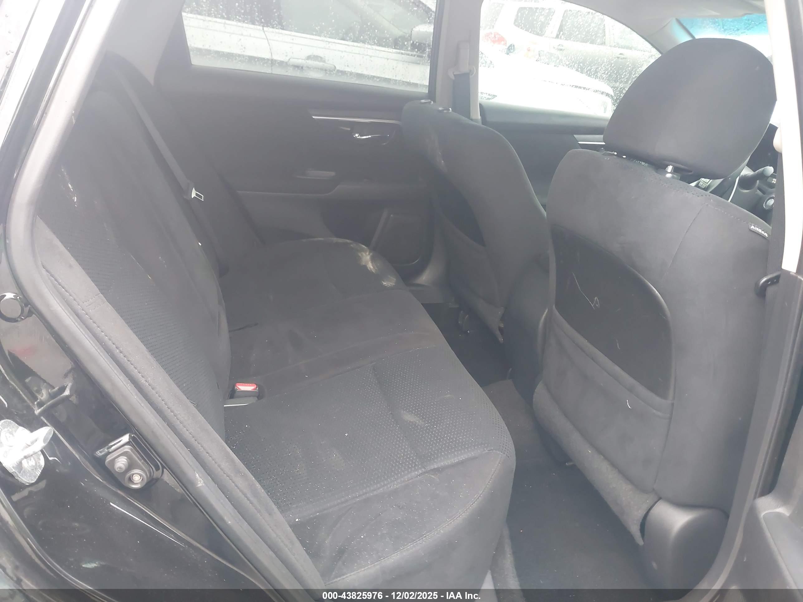 NISSAN ALTIMA image 8