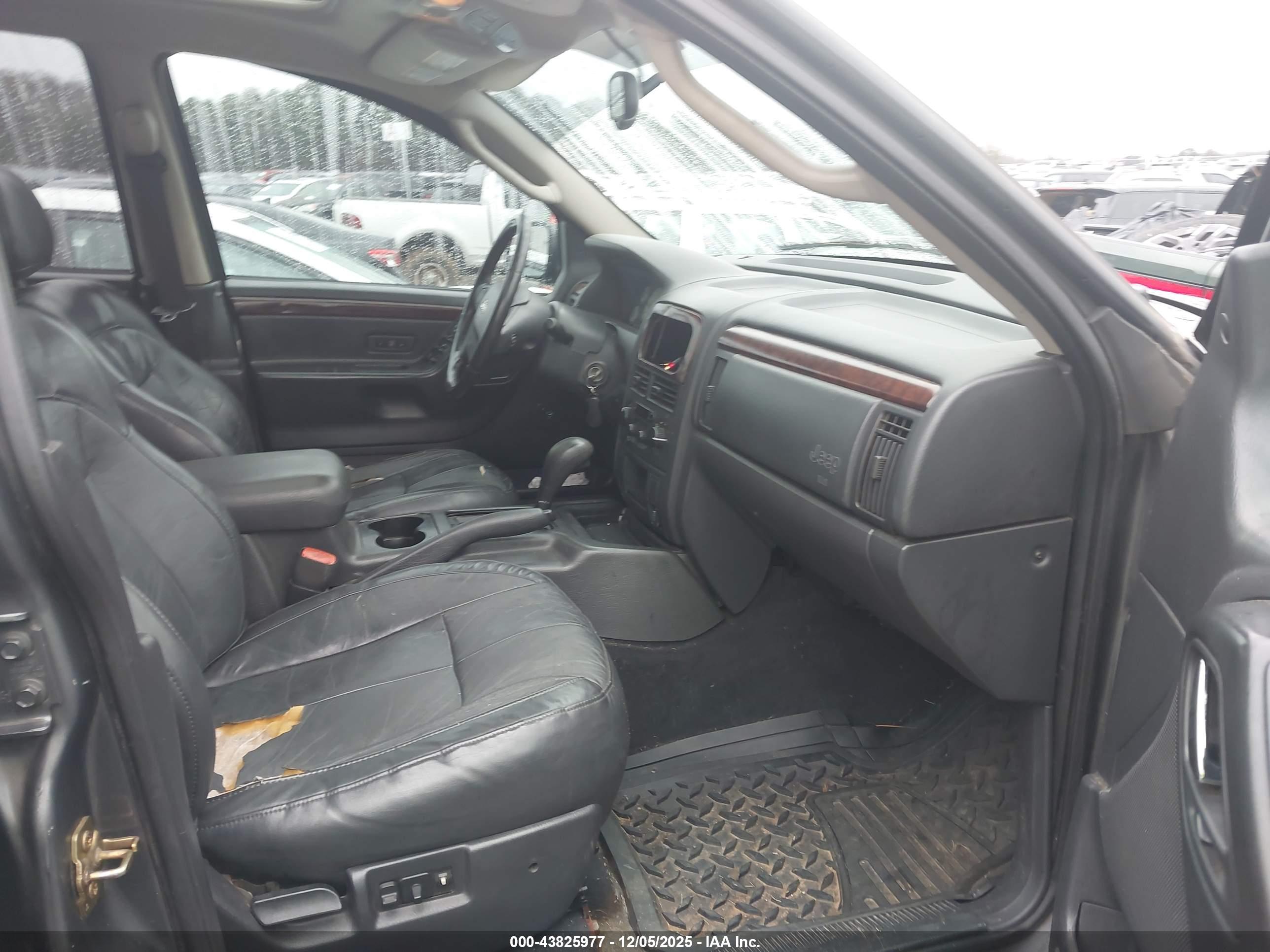 JEEP GRAND image 5