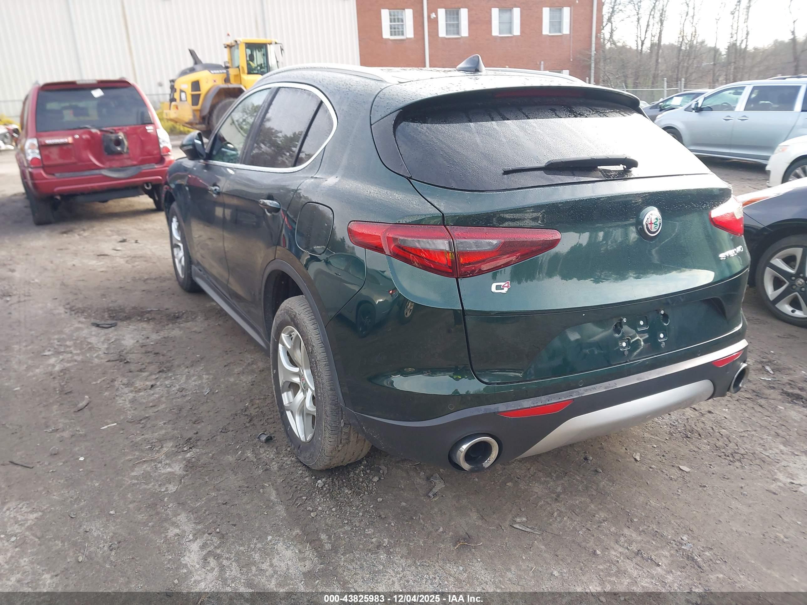 ALFA ROMEO image 3