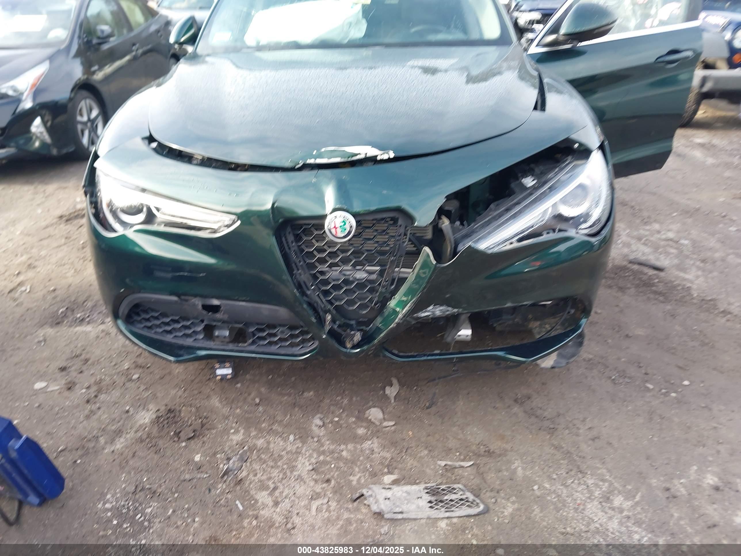 ALFA ROMEO image 6