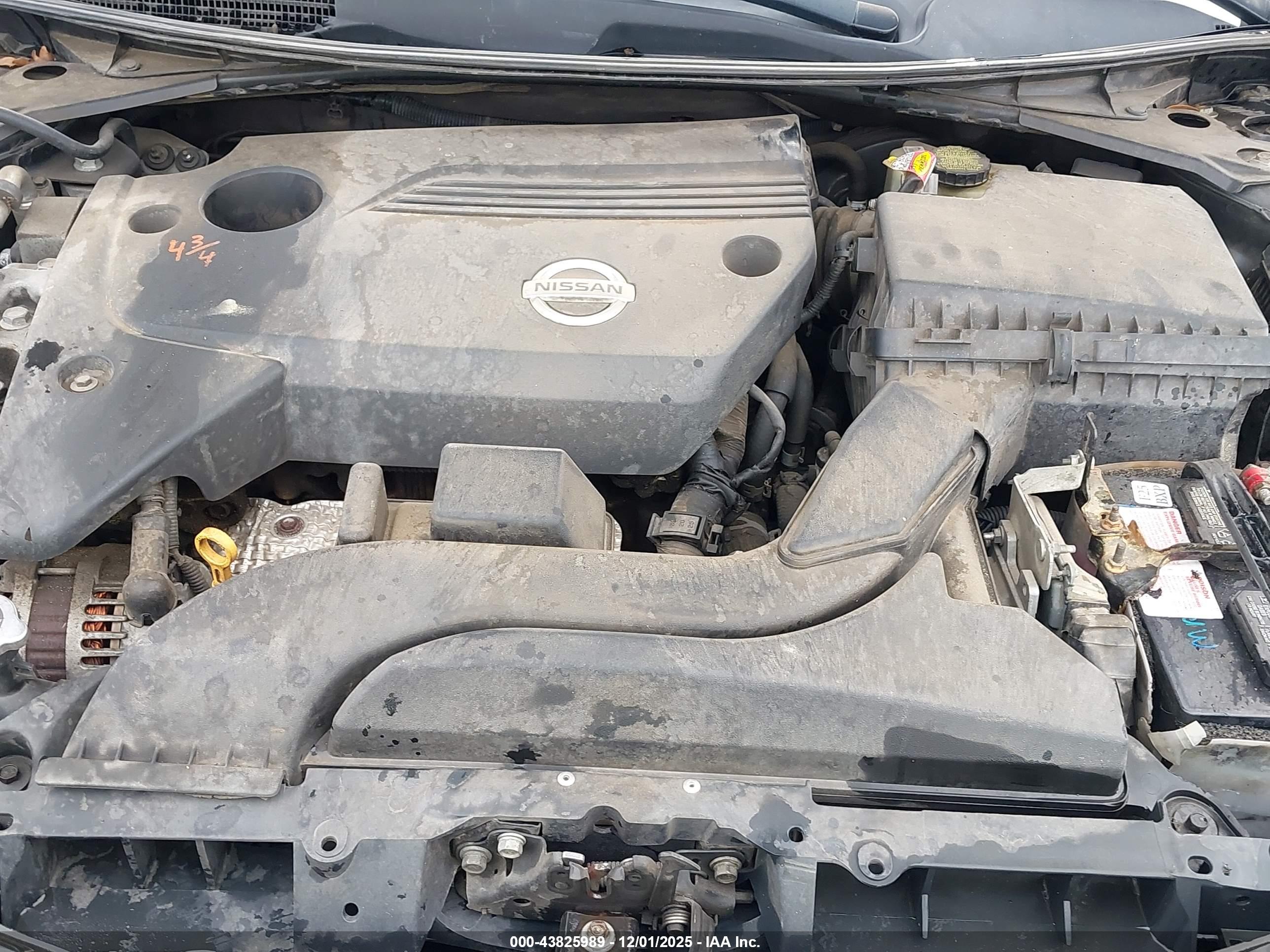 NISSAN ALTIMA image 10