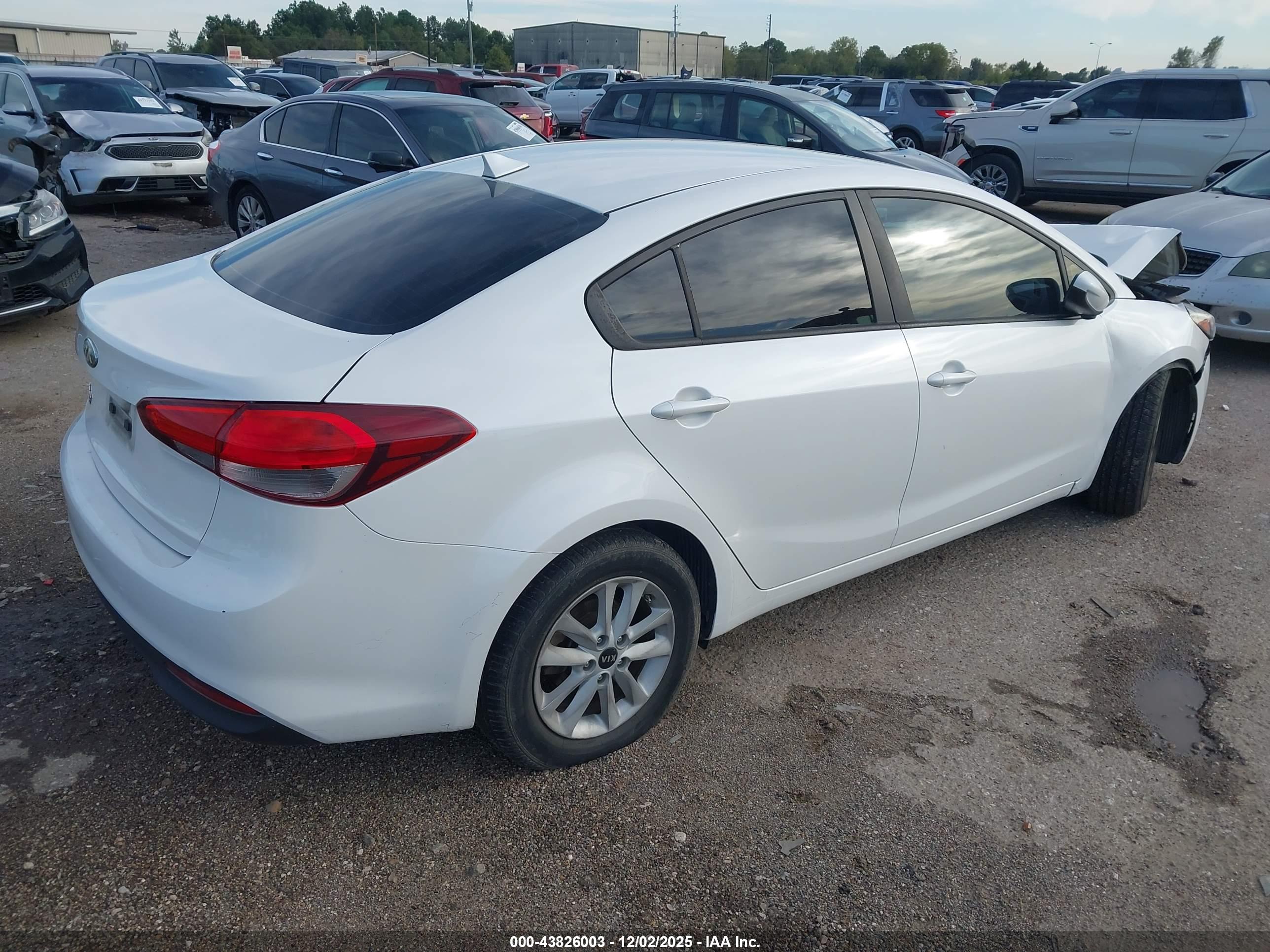 KIA FORTE image 4