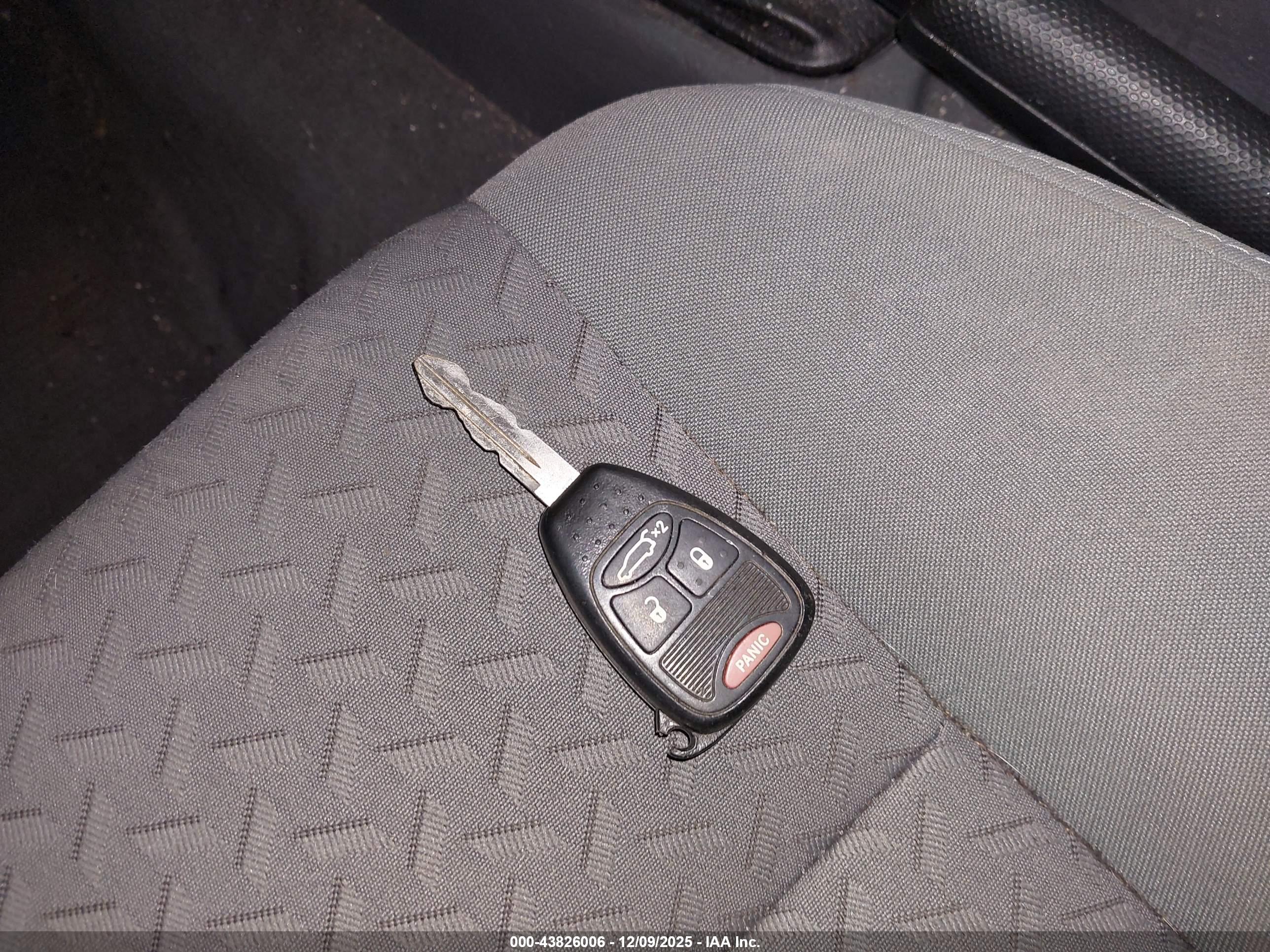 JEEP LIBERTY image 11