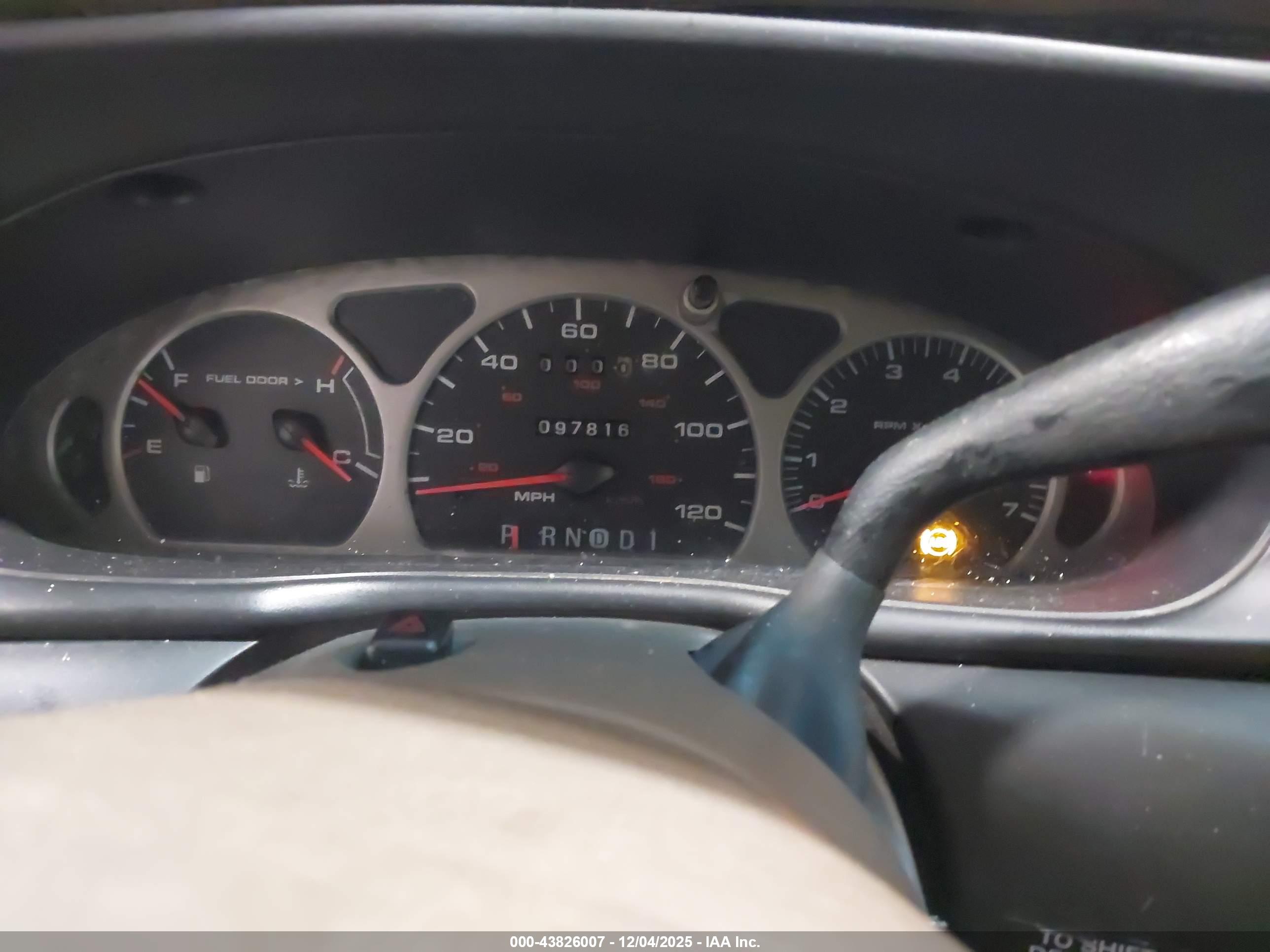 FORD TAURUS image 7