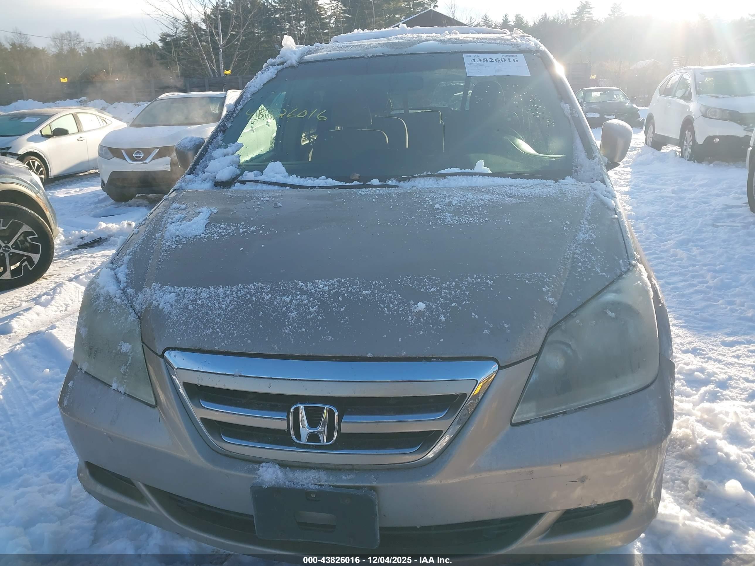 HONDA ODYSSEY image 6