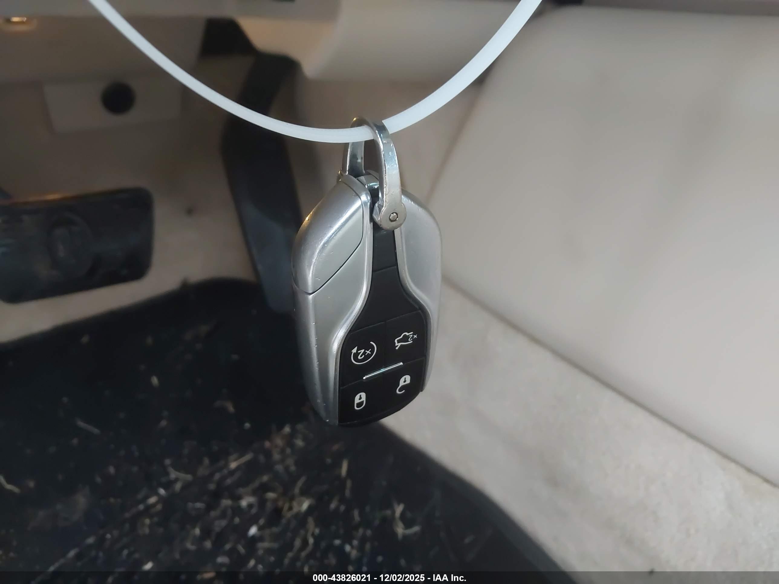 MASERATI GHIBLI image 11