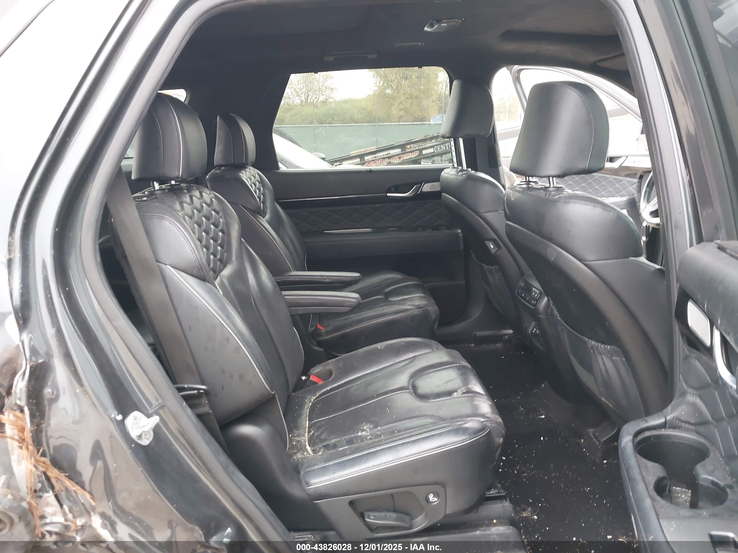 HYUNDAI PALISADE image 8