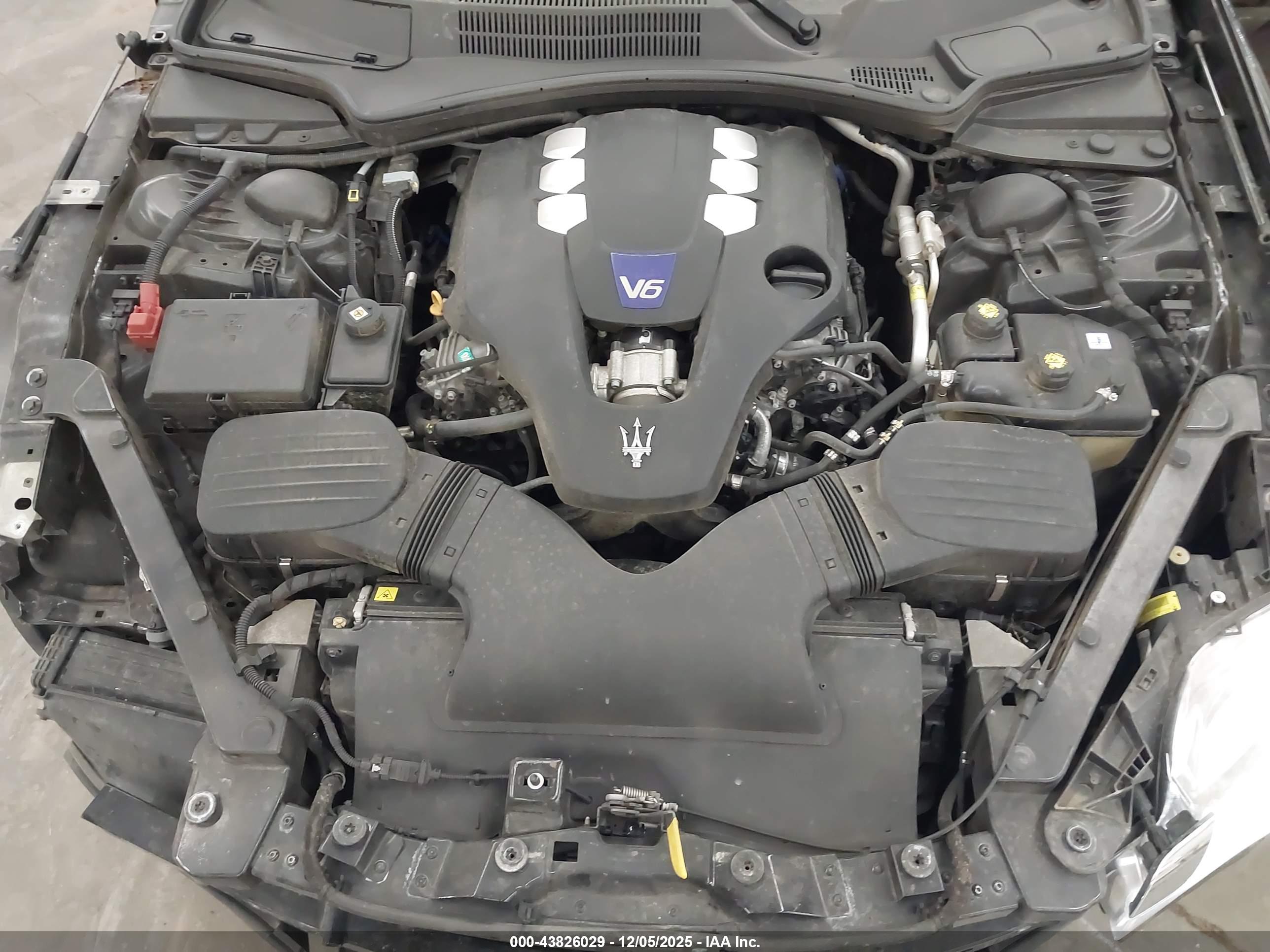 MASERATI QUATTROPORTE image 10