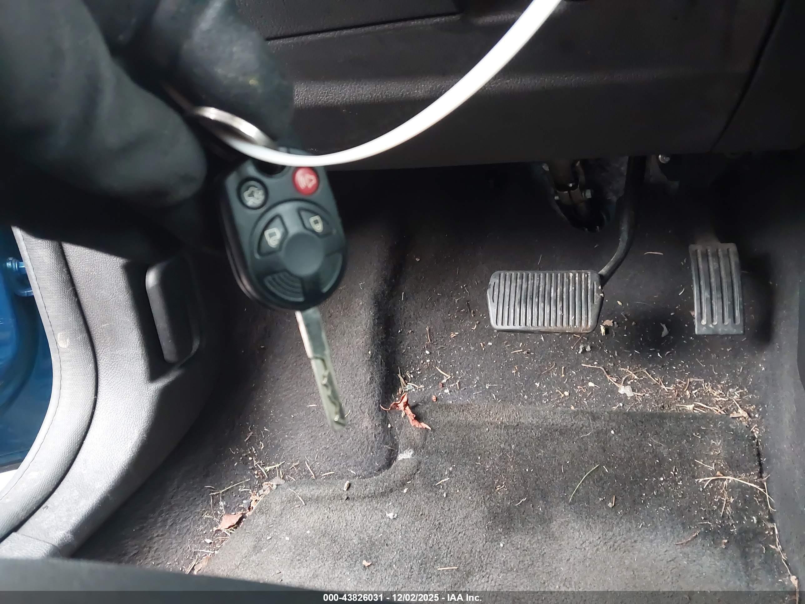 FORD FOCUS image 11