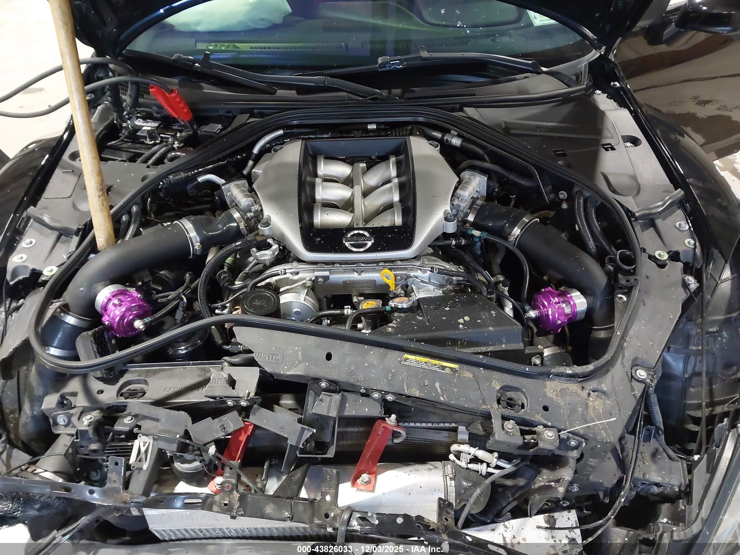 NISSAN GT-R image 10