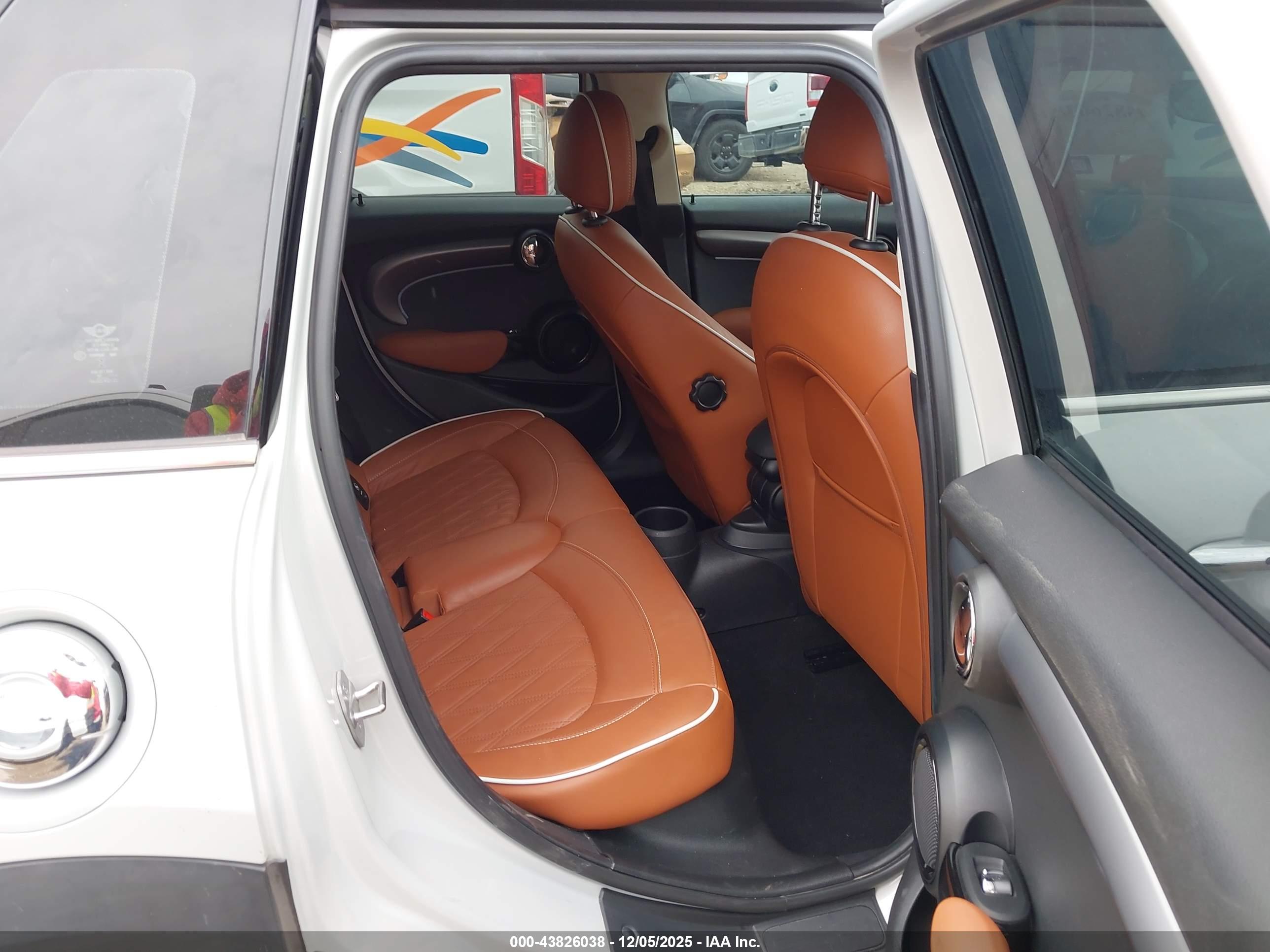 MINI HARDTOP image 8