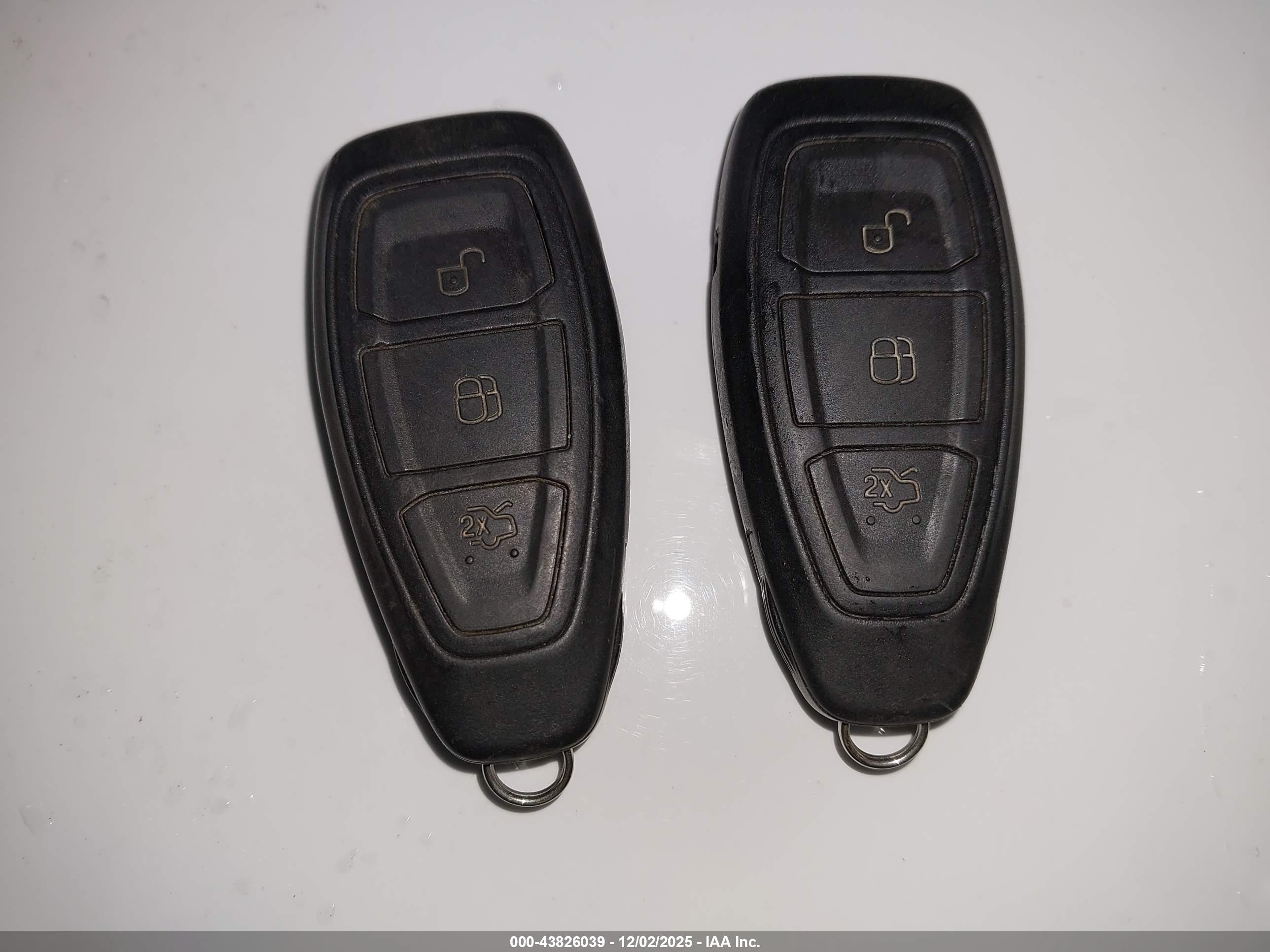 FORD FOCUS image 11