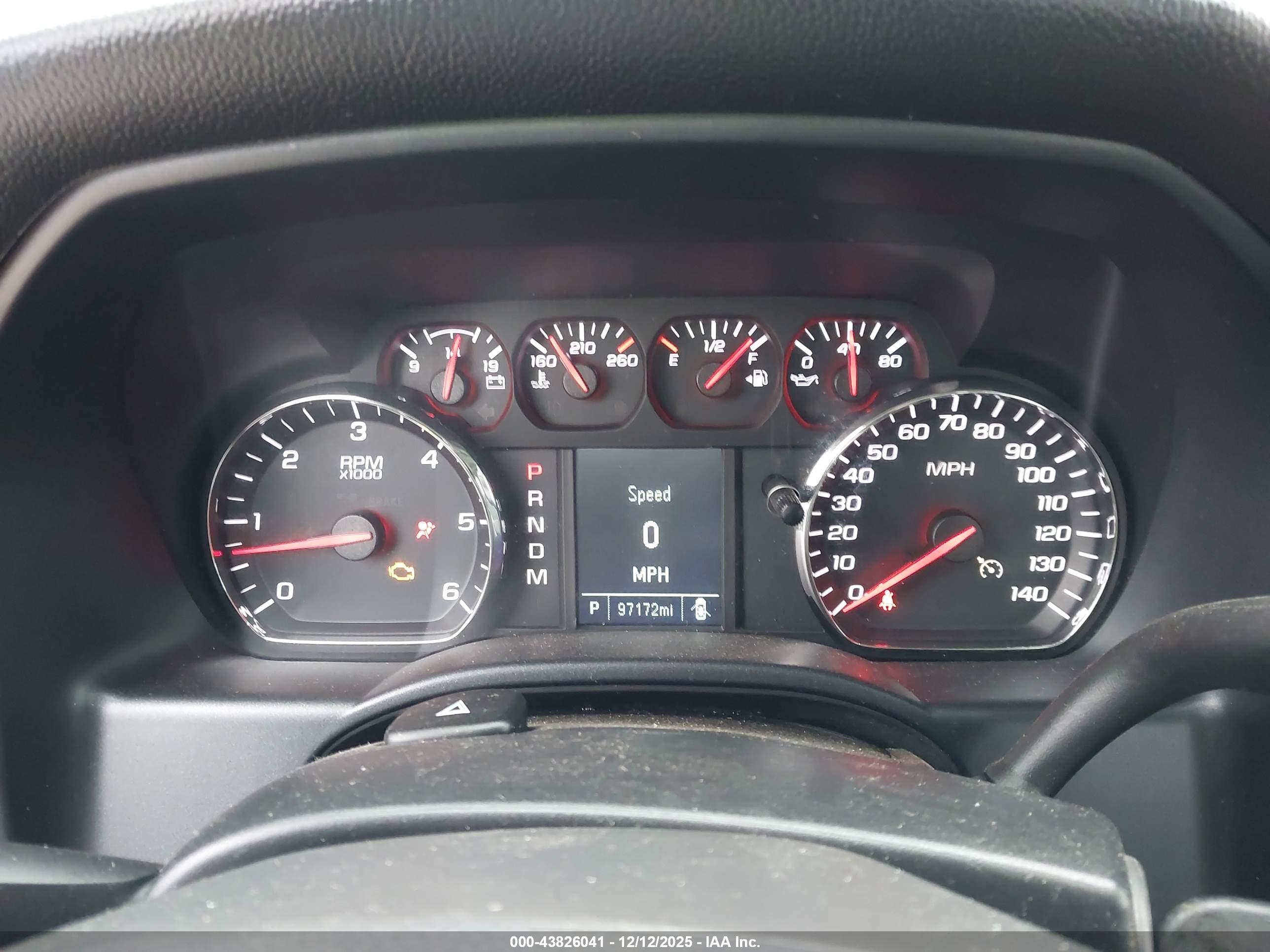 CHEVROLET SILVERADO image 7