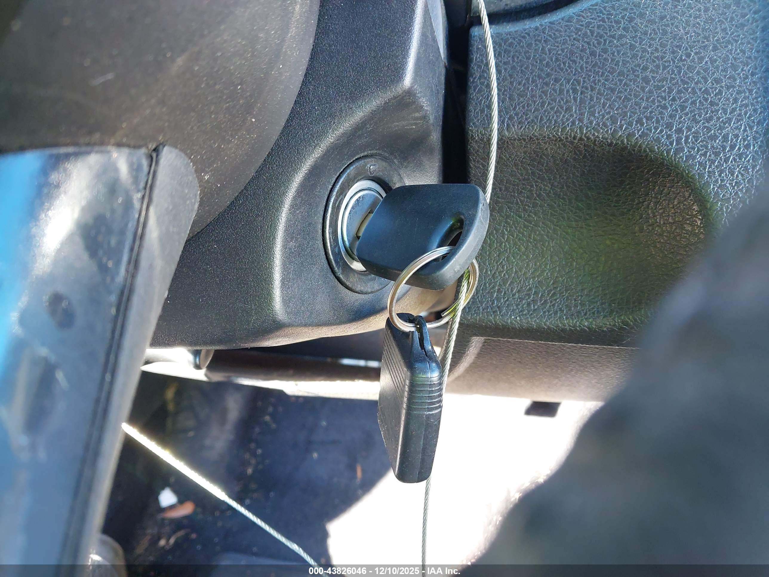FORD MUSTANG image 11