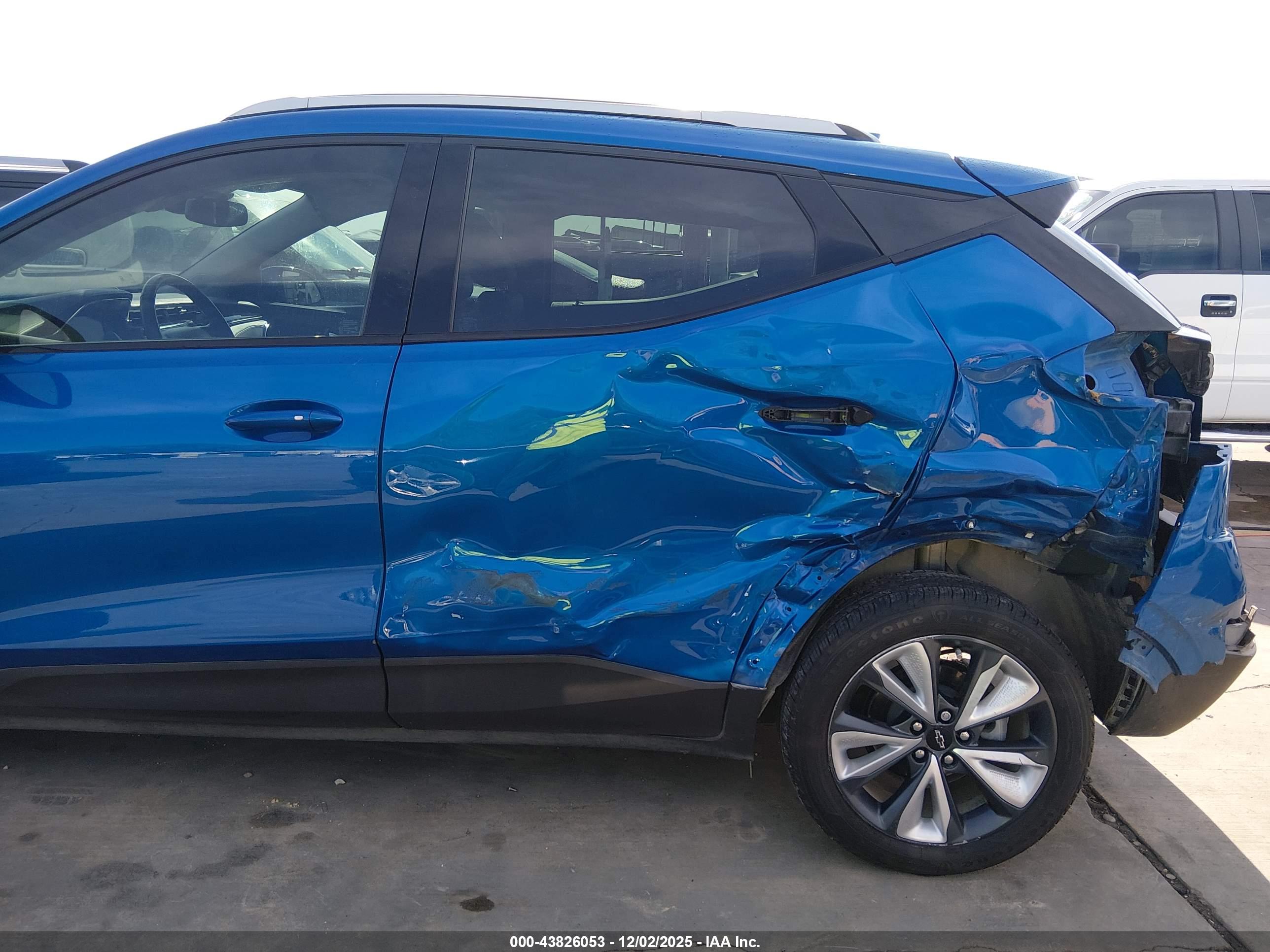 CHEVROLET BOLT image 6