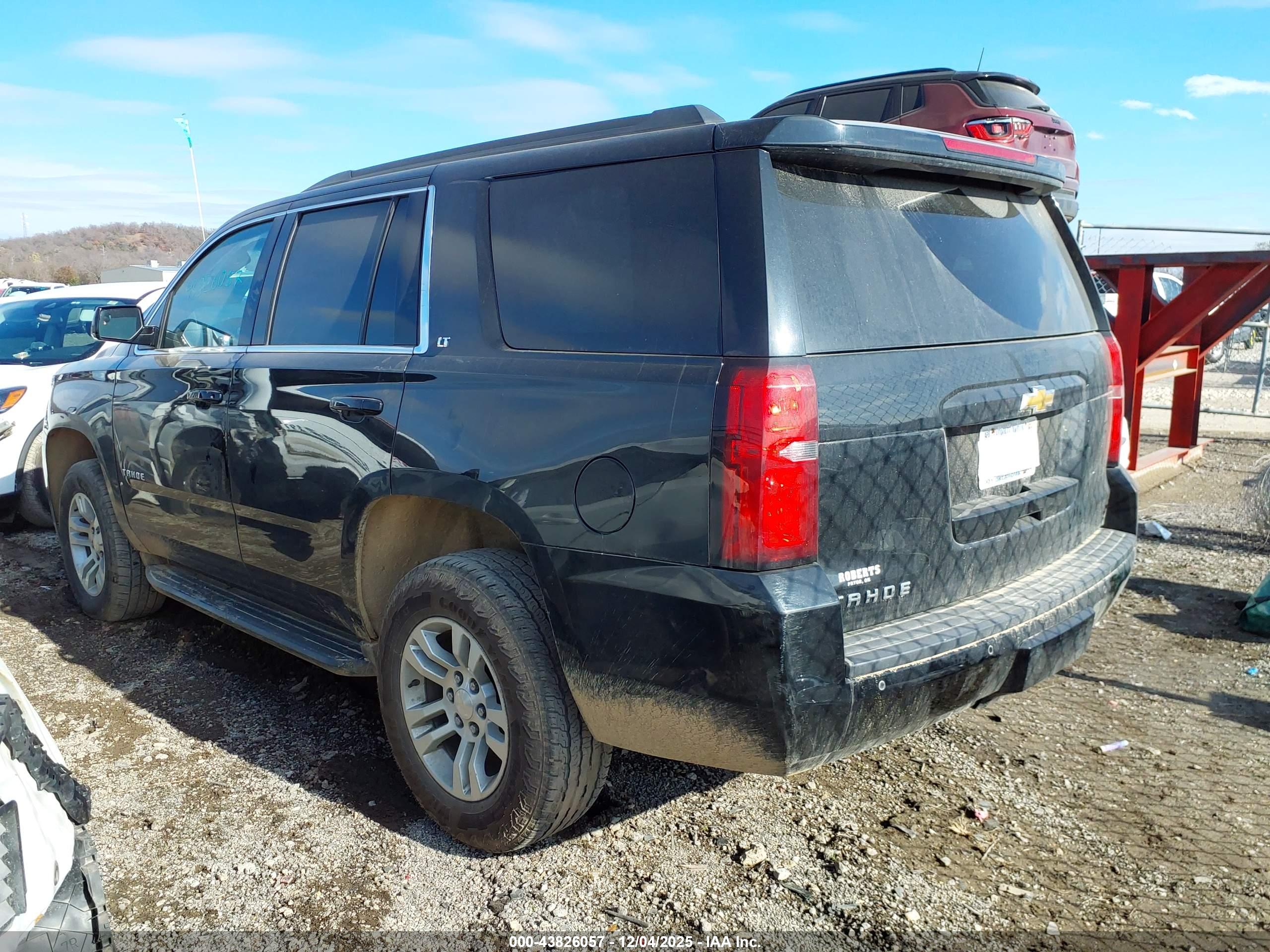 CHEVROLET TAHOE image 3