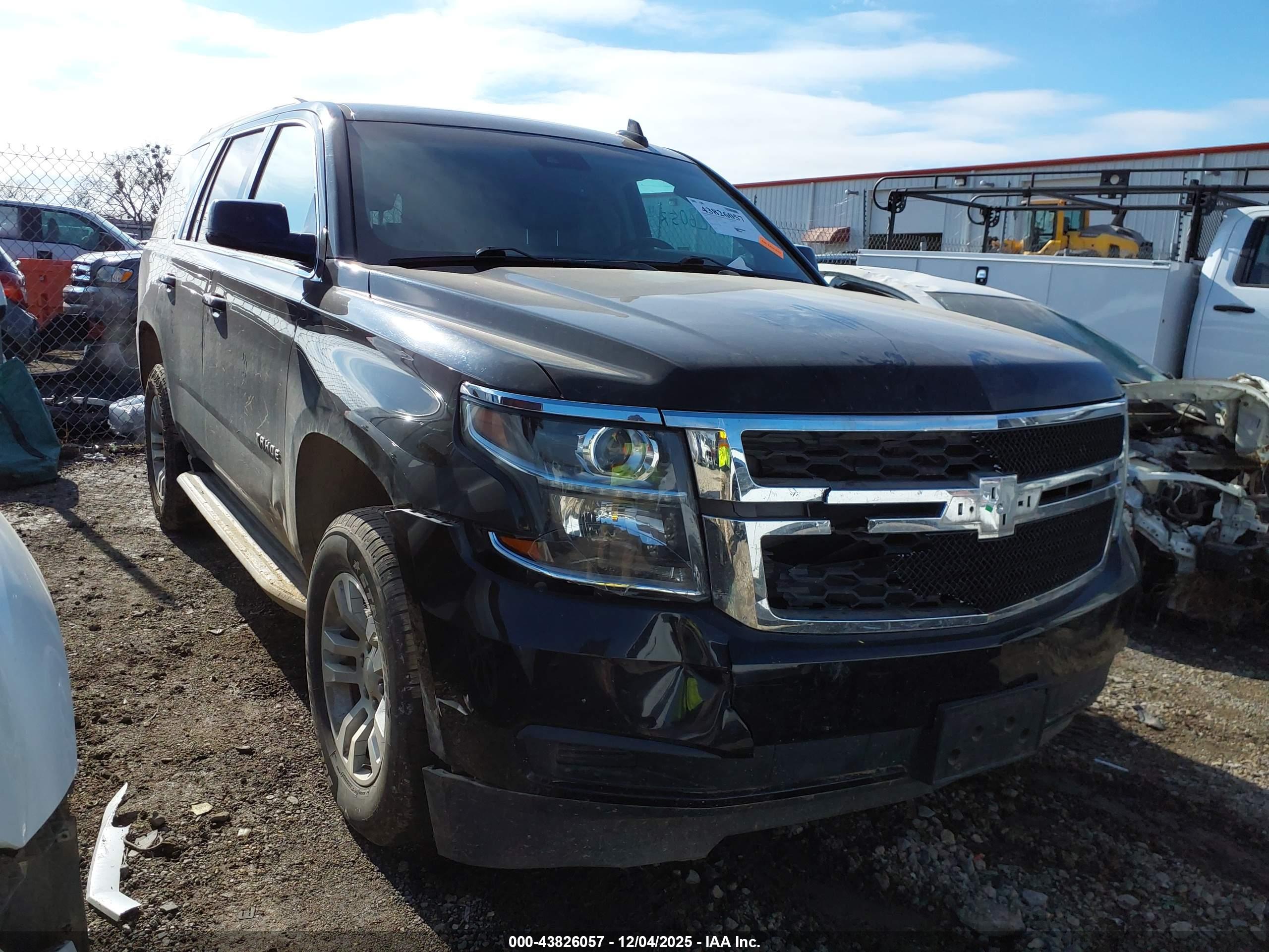 CHEVROLET TAHOE image 6