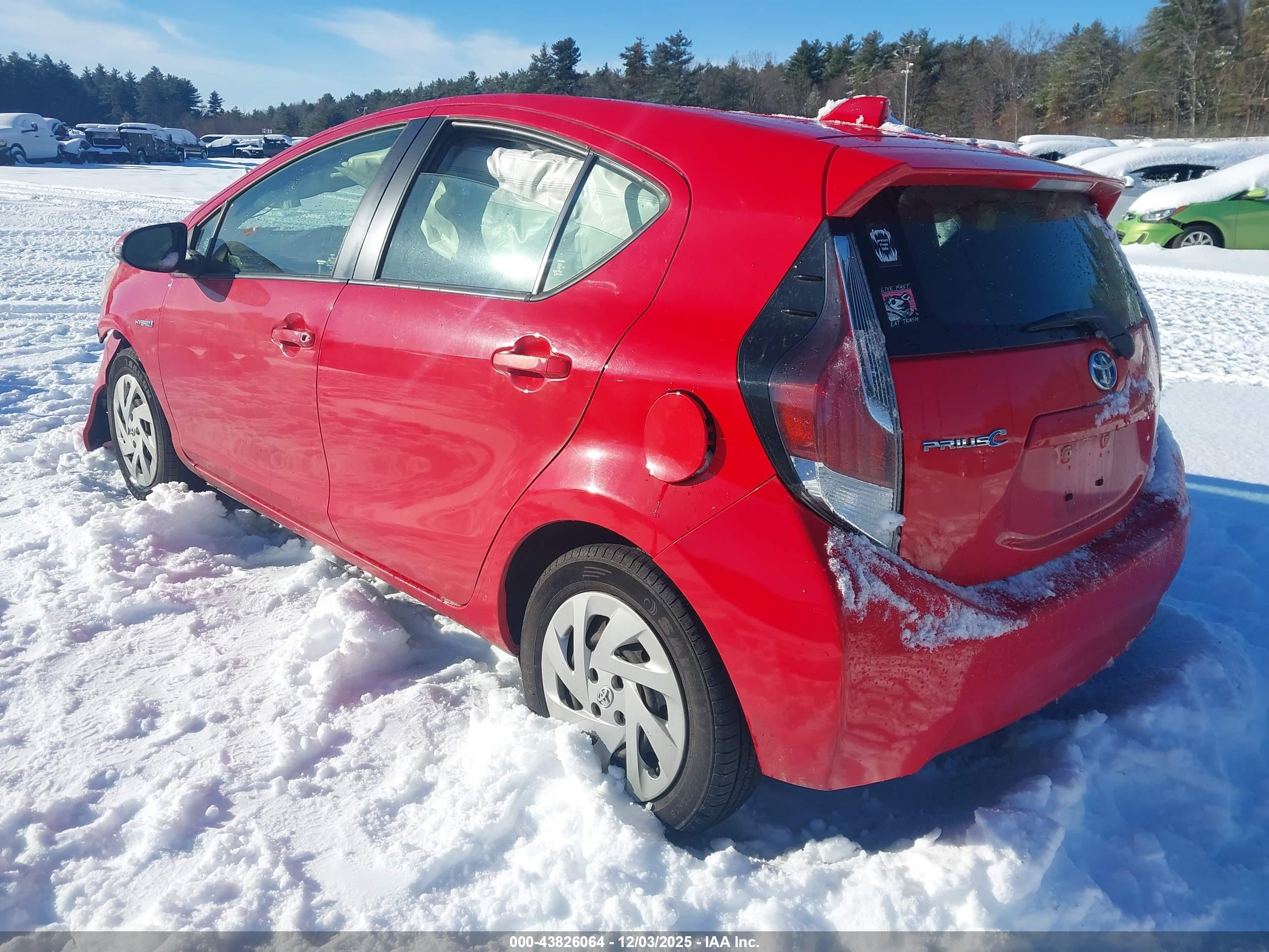 TOYOTA PRIUS image 3