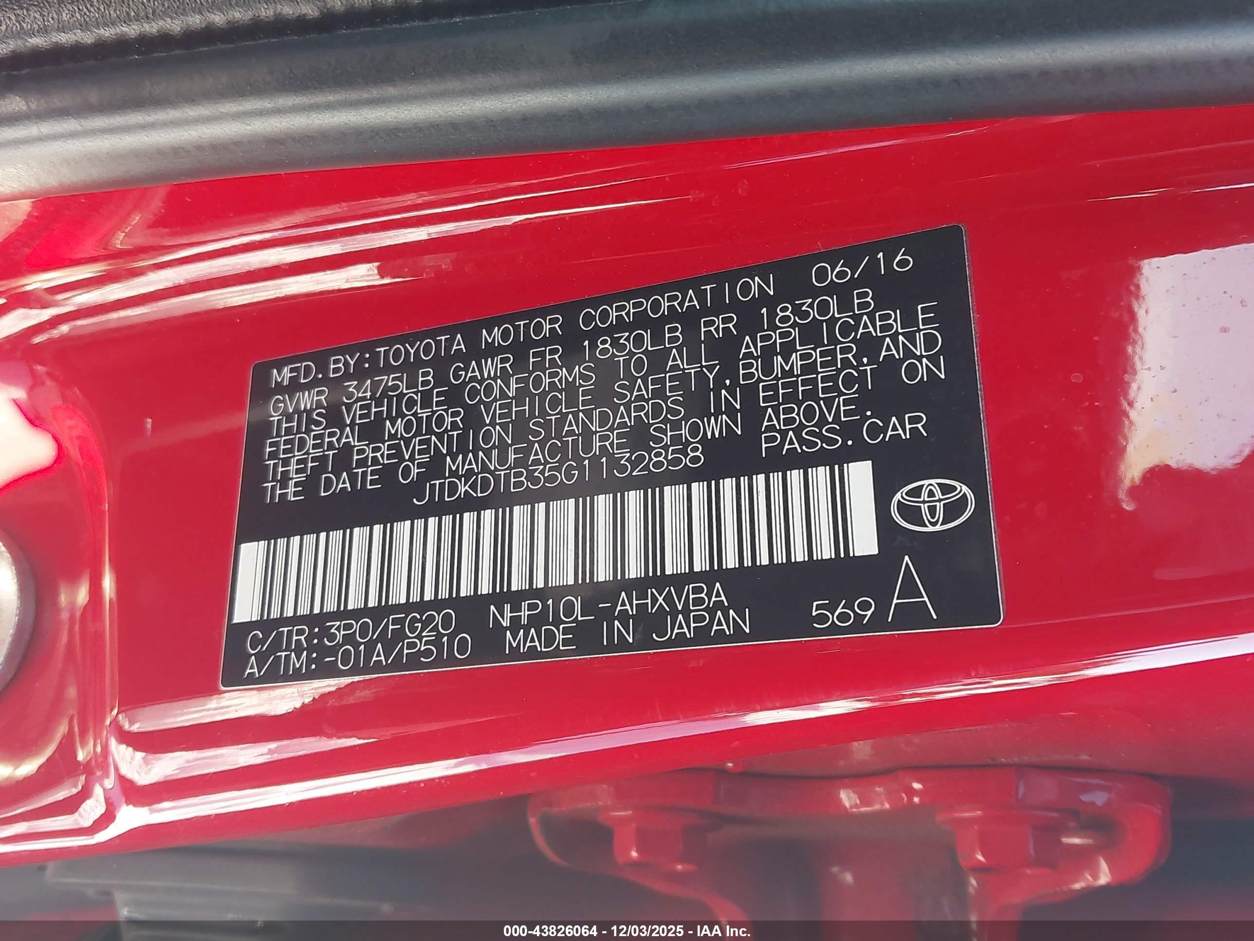 TOYOTA PRIUS image 9