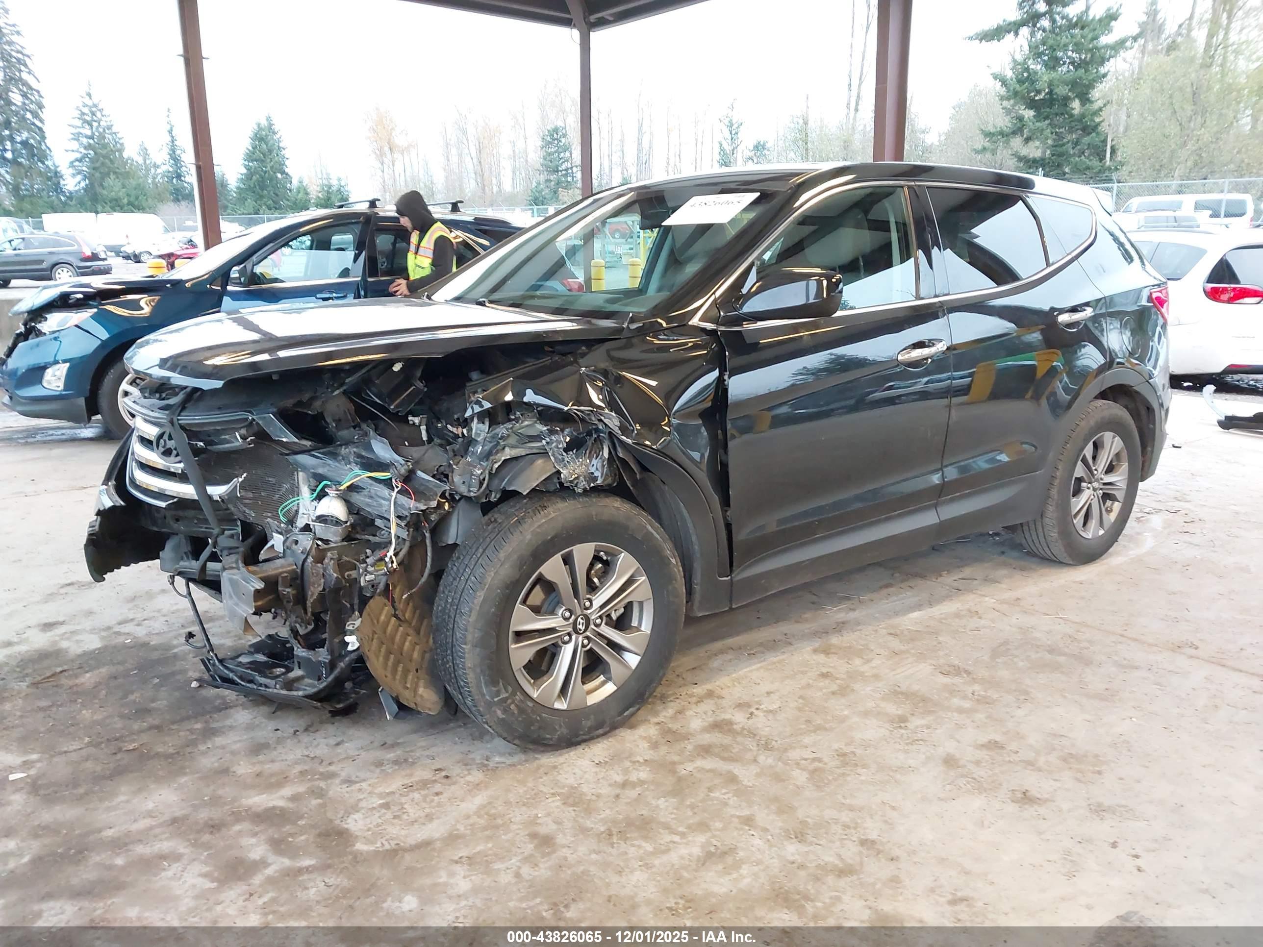 HYUNDAI SANTA image 2