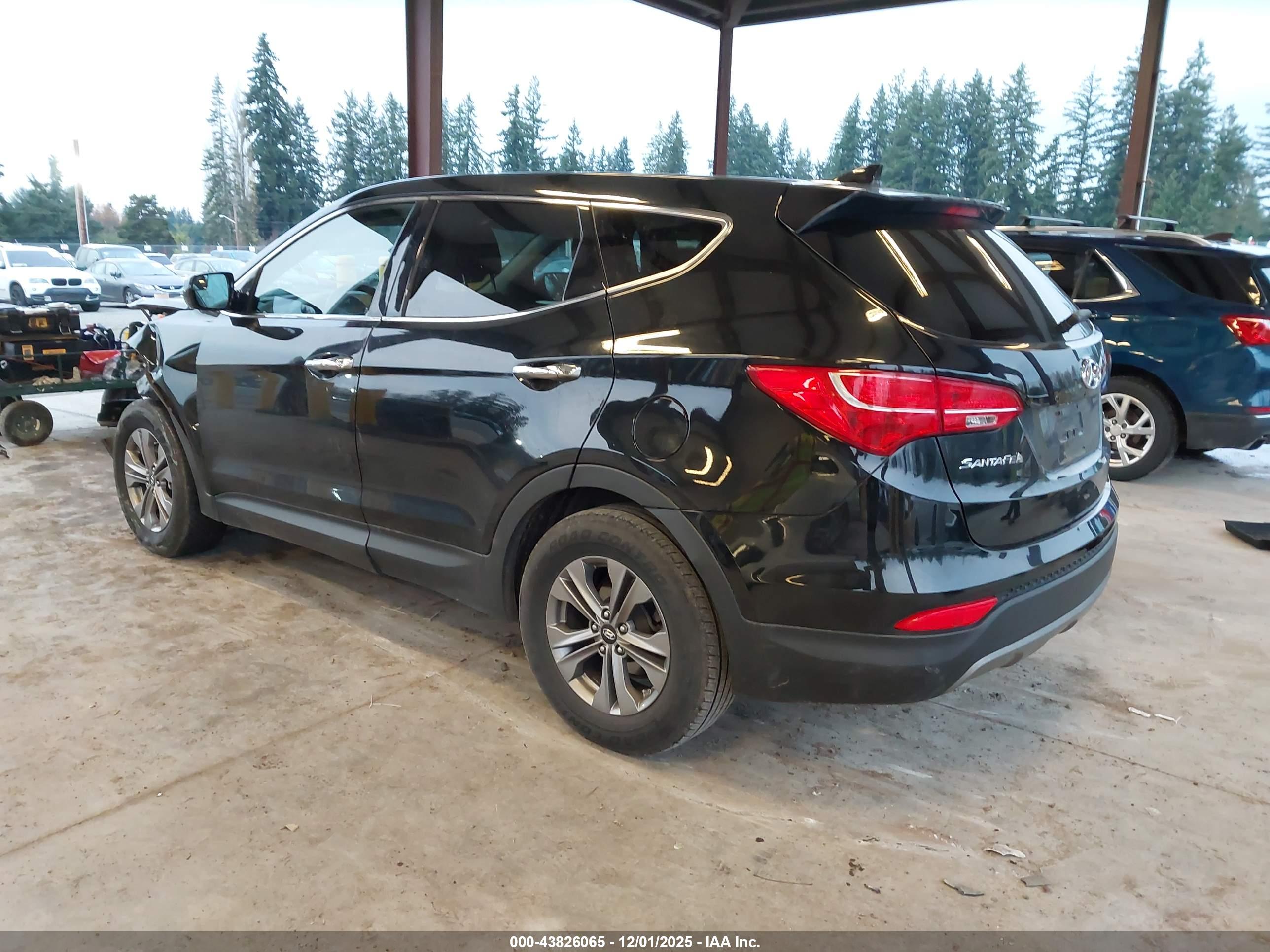 HYUNDAI SANTA image 3
