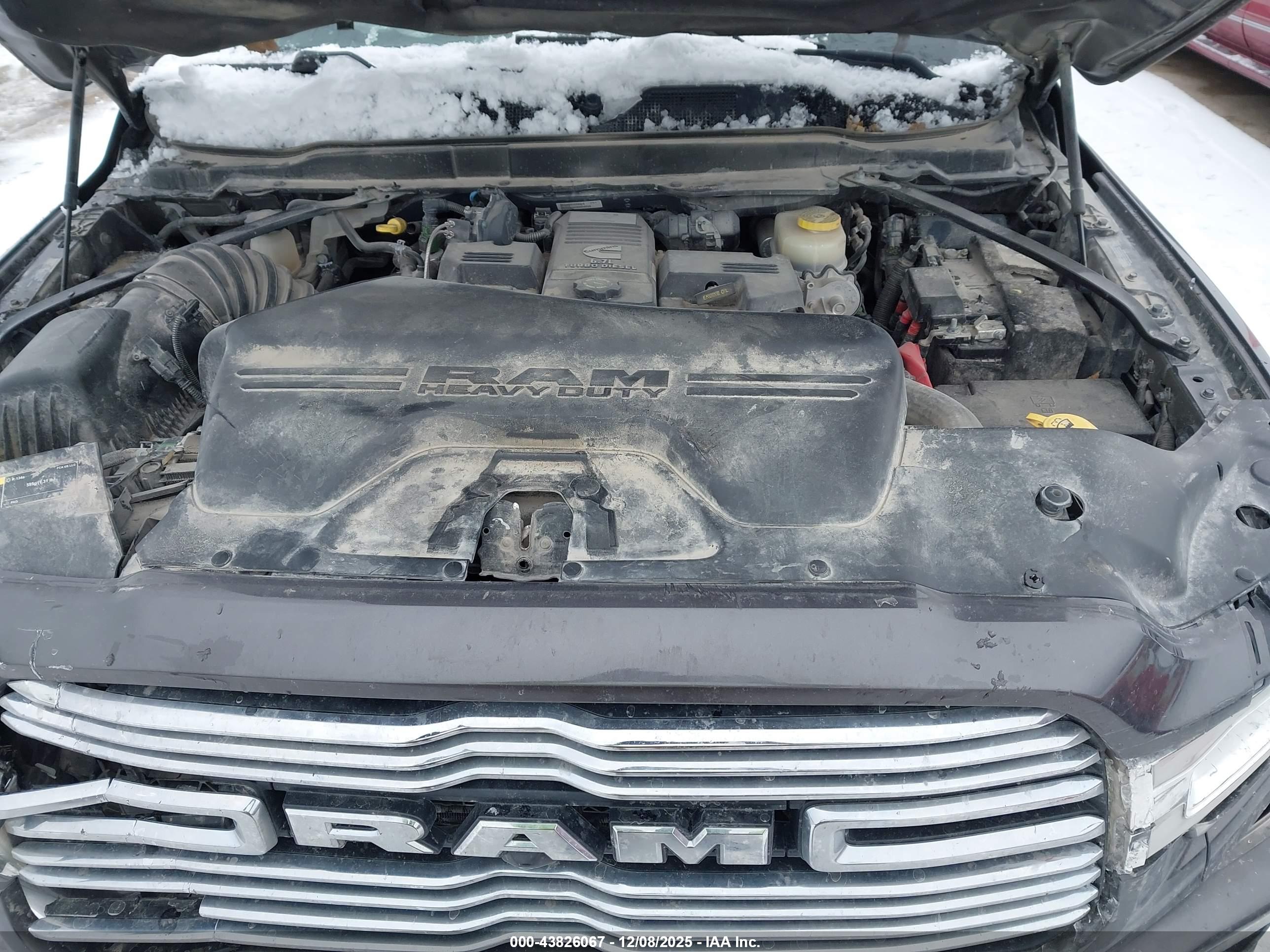 RAM 3500 image 10
