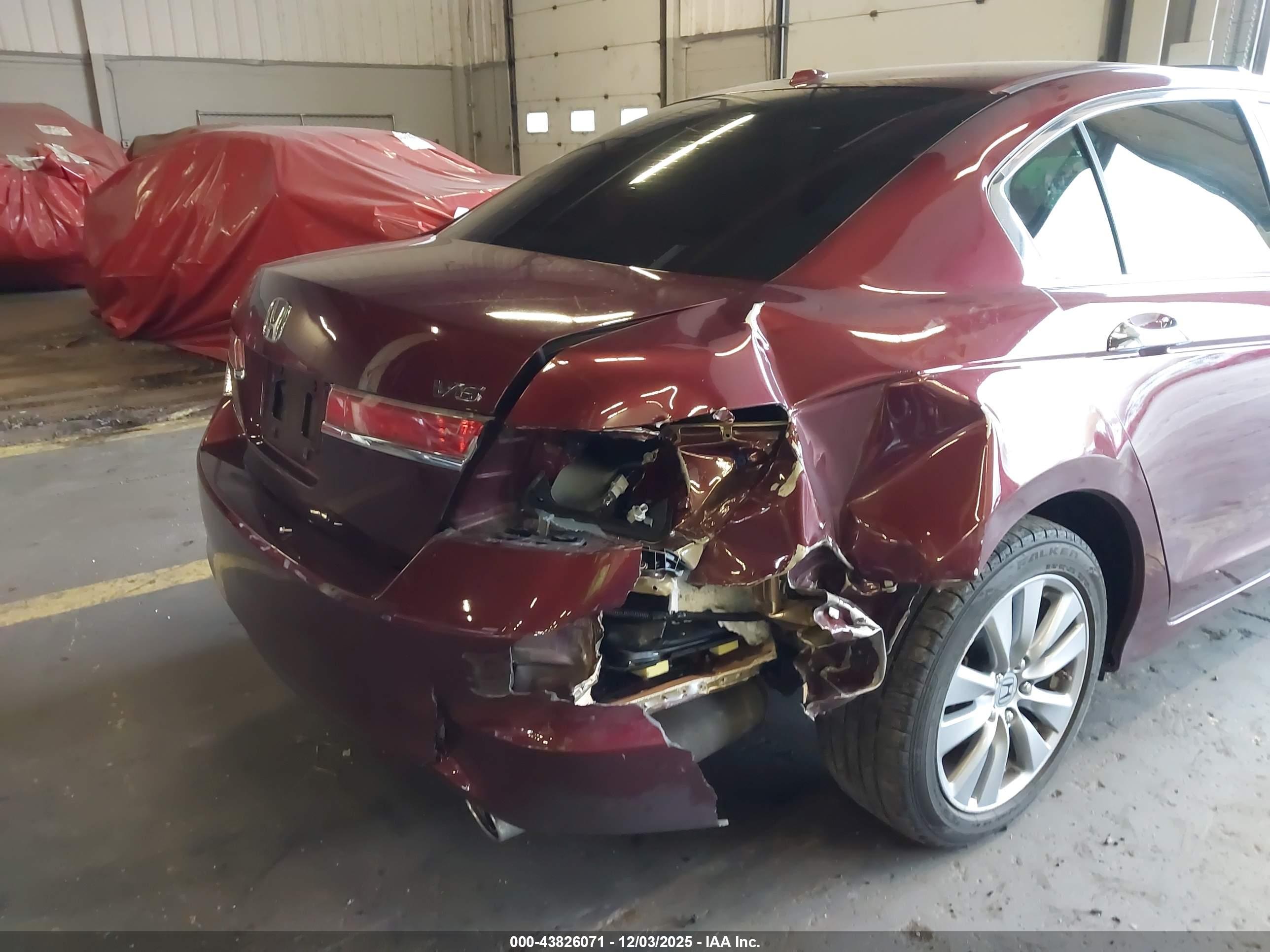 HONDA ACCORD image 6