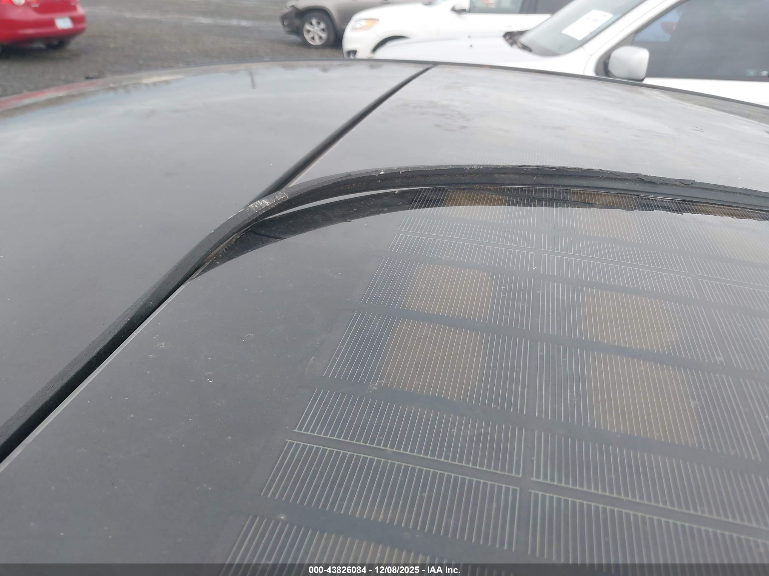 TOYOTA PRIUS image 6