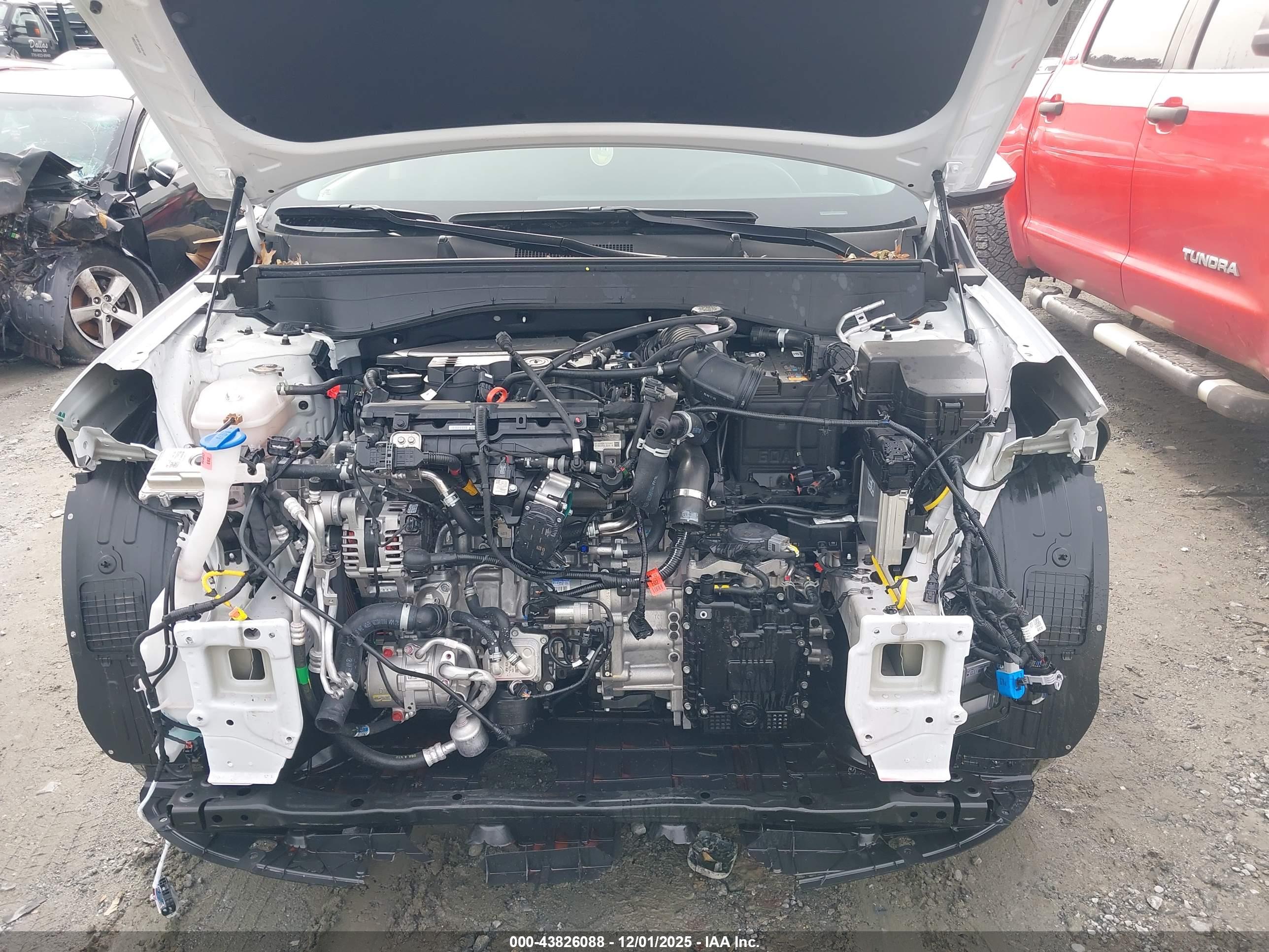 HYUNDAI KONA image 10