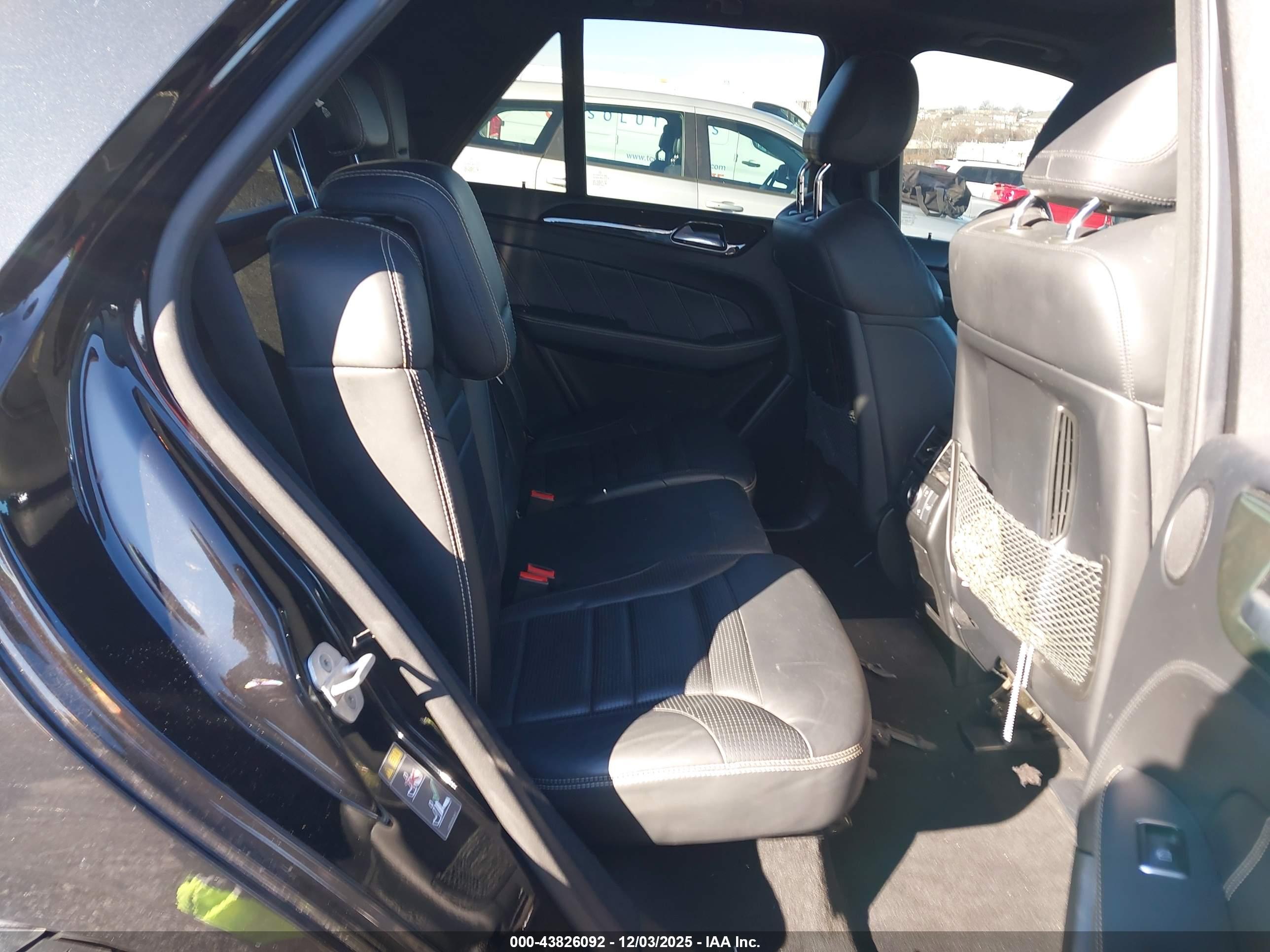 MERCEDES-BENZ ML image 8