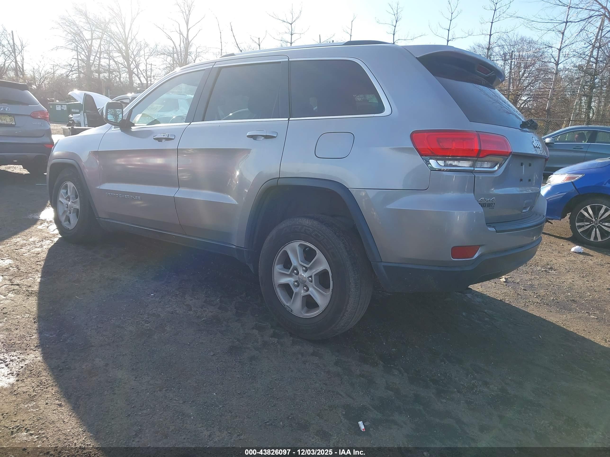 JEEP GRAND image 3