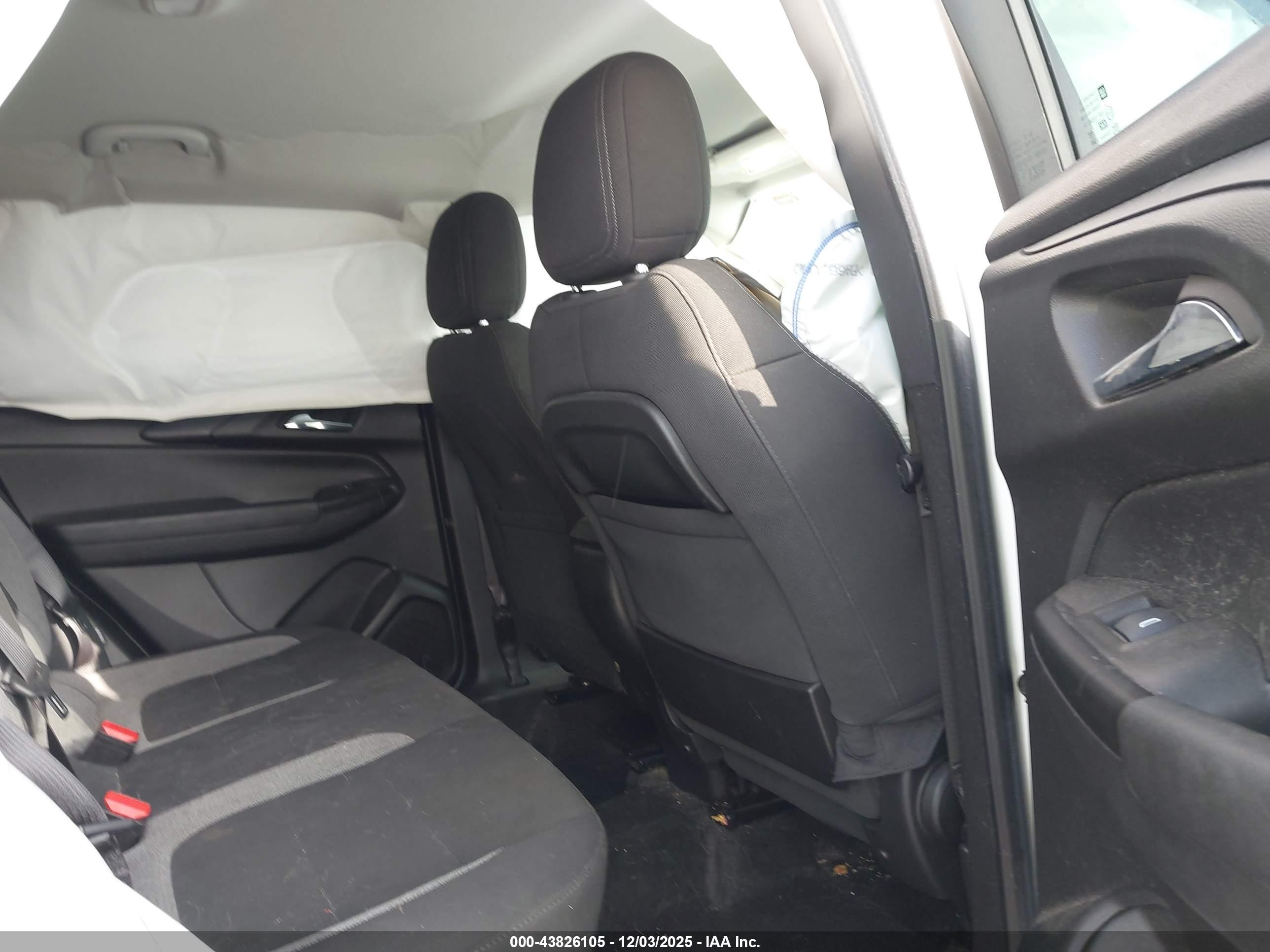 CHEVROLET TRAILBLAZER image 8