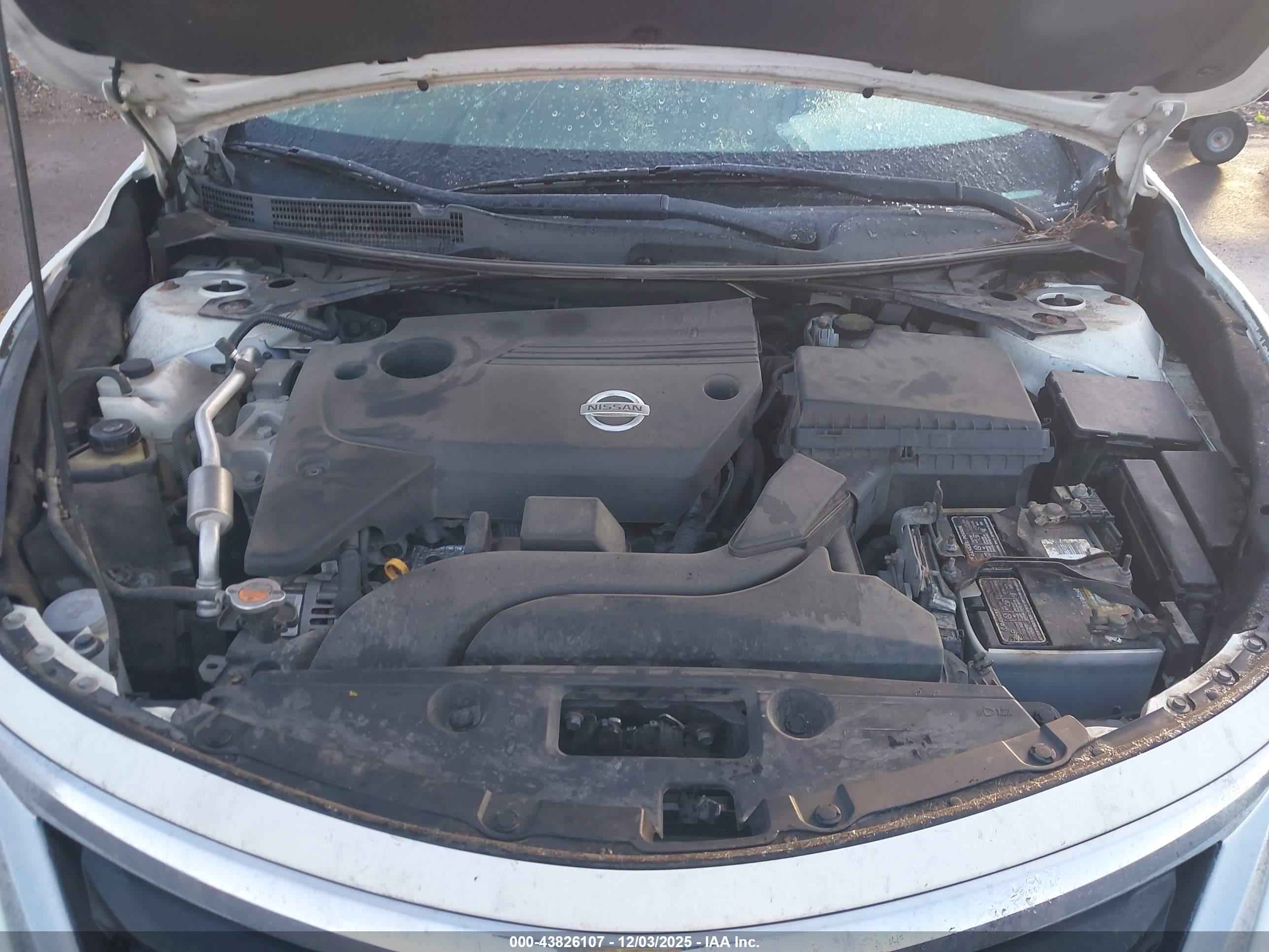 NISSAN ALTIMA image 10
