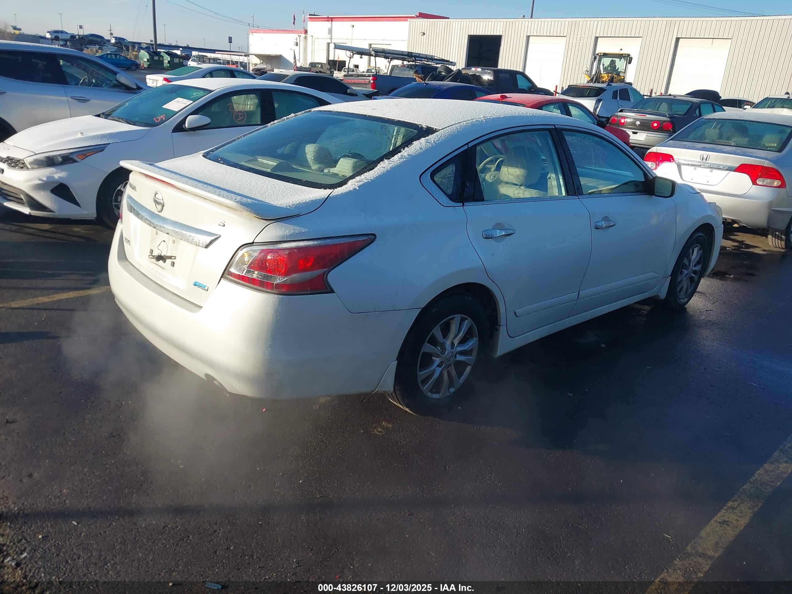 NISSAN ALTIMA image 4
