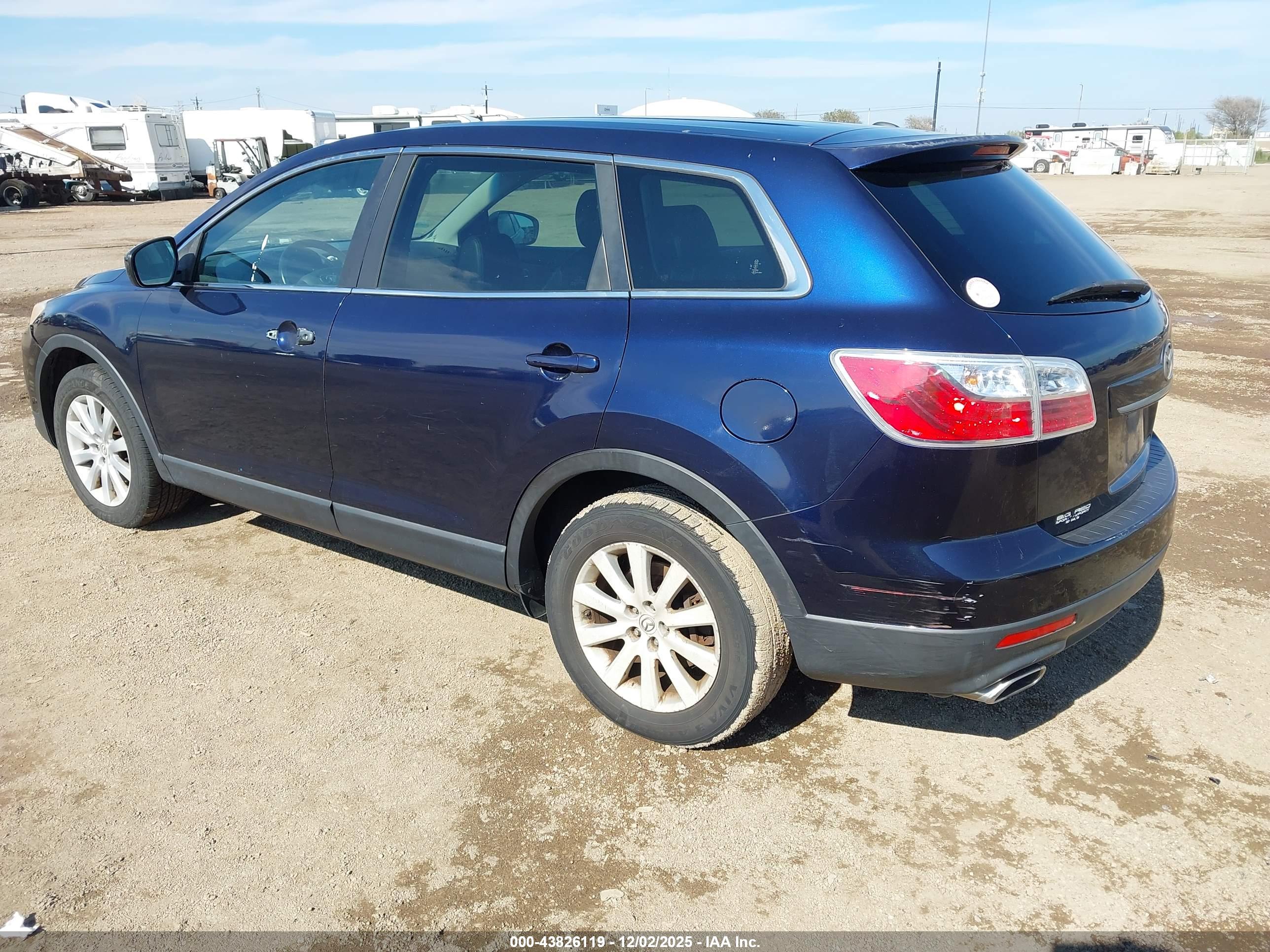 MAZDA CX-9 image 3