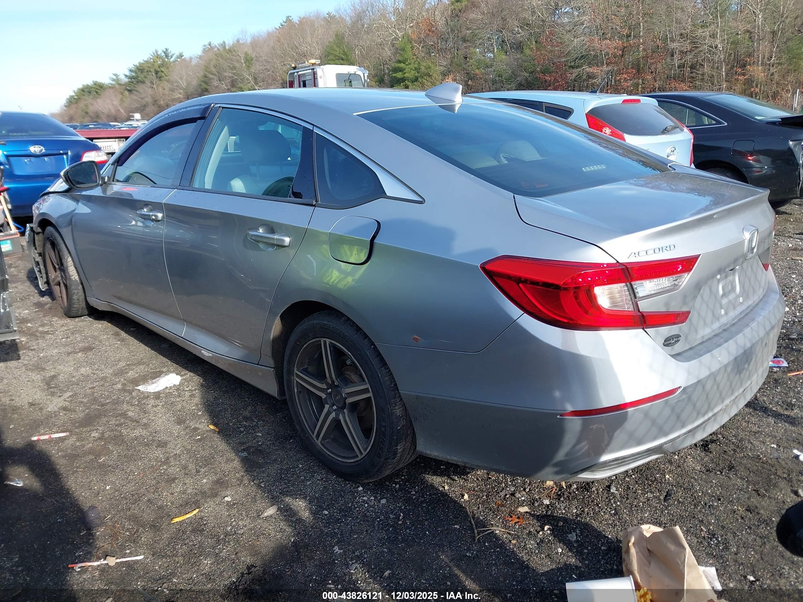 HONDA ACCORD image 3