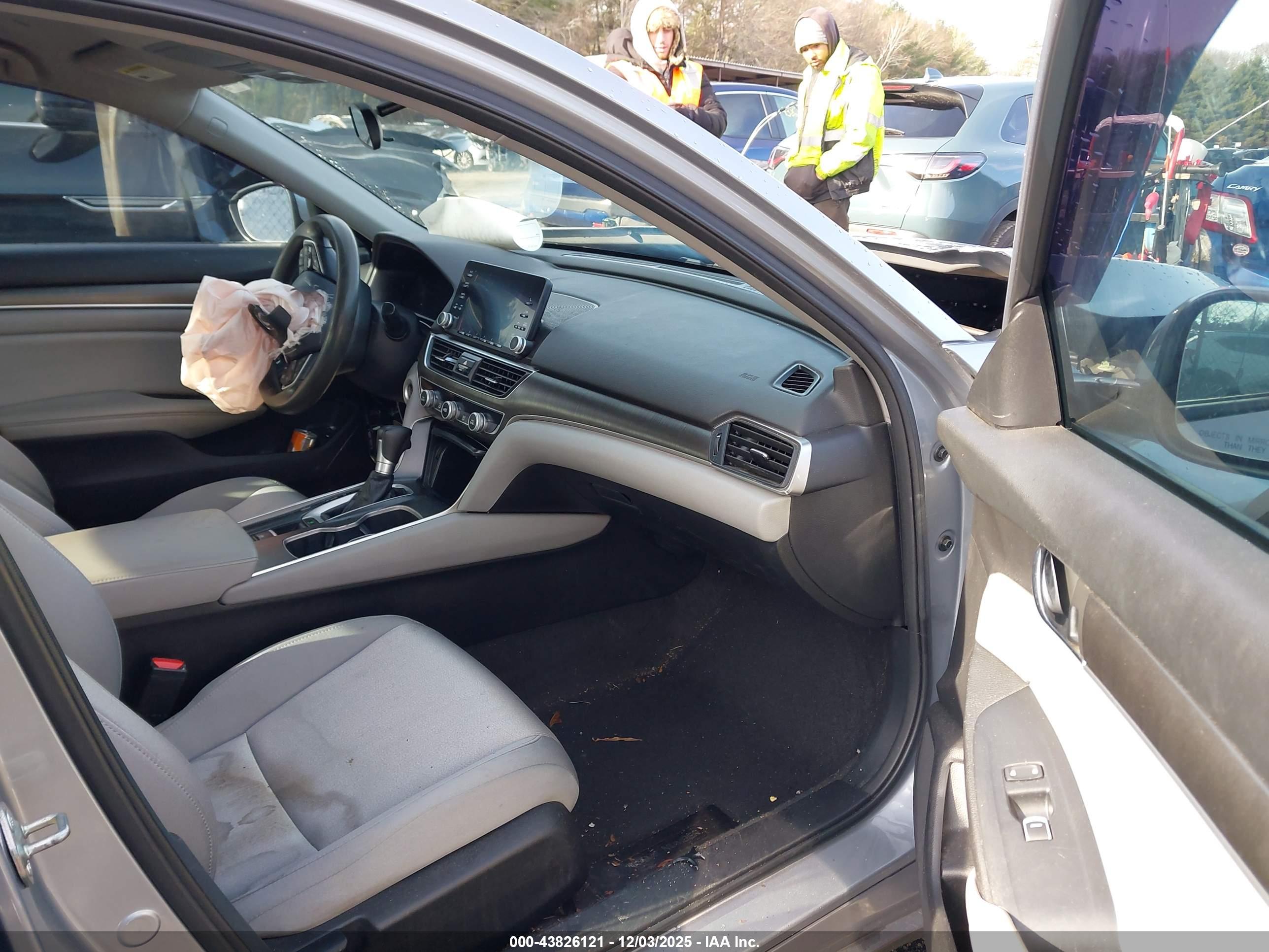 HONDA ACCORD image 5