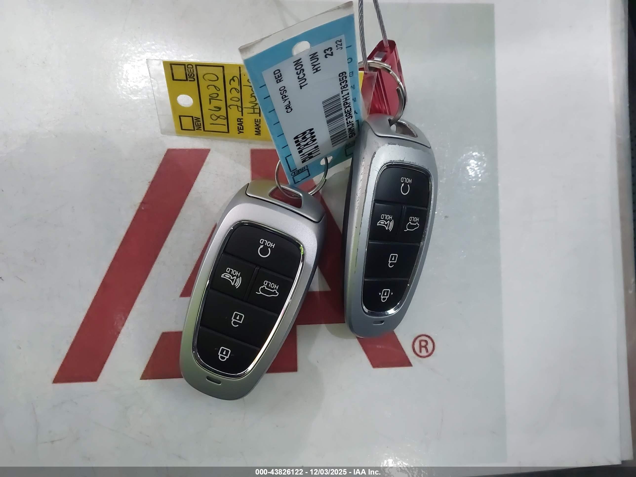 HYUNDAI TUCSON image 11