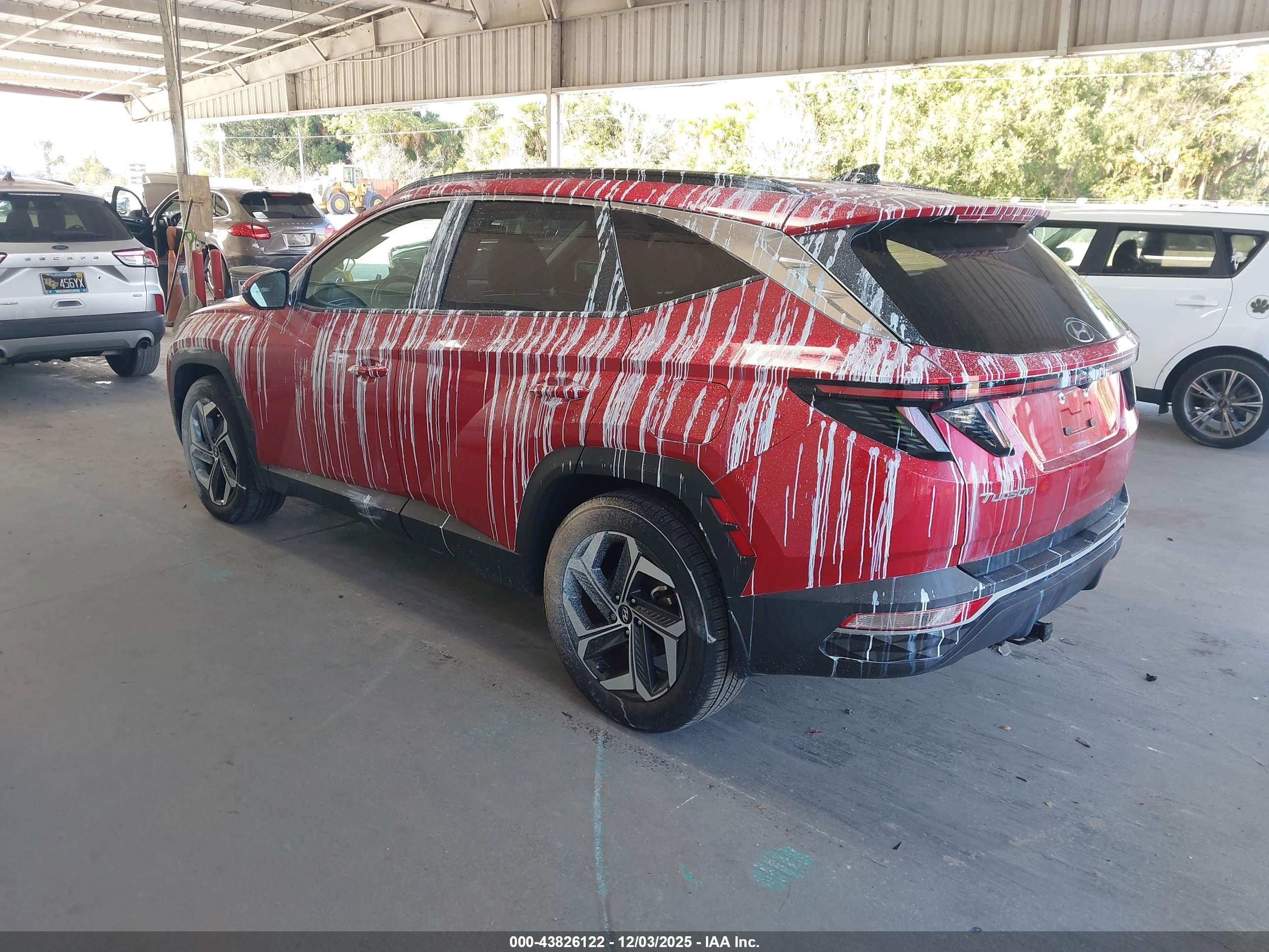 HYUNDAI TUCSON image 3