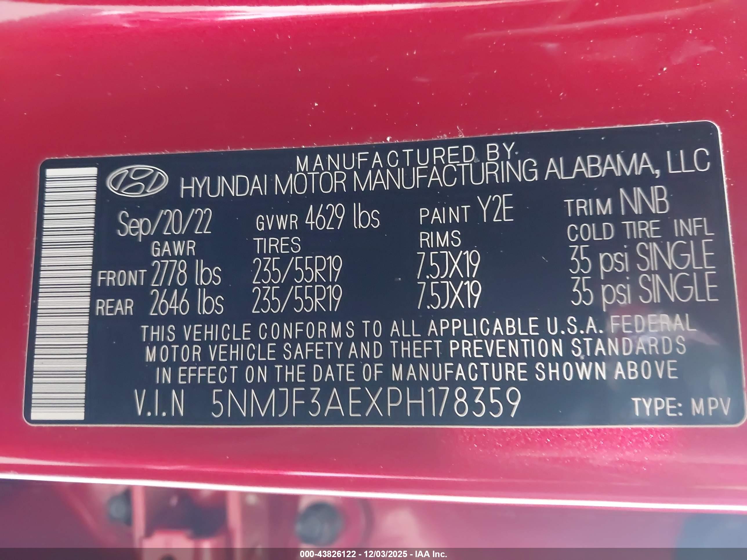 HYUNDAI TUCSON image 9