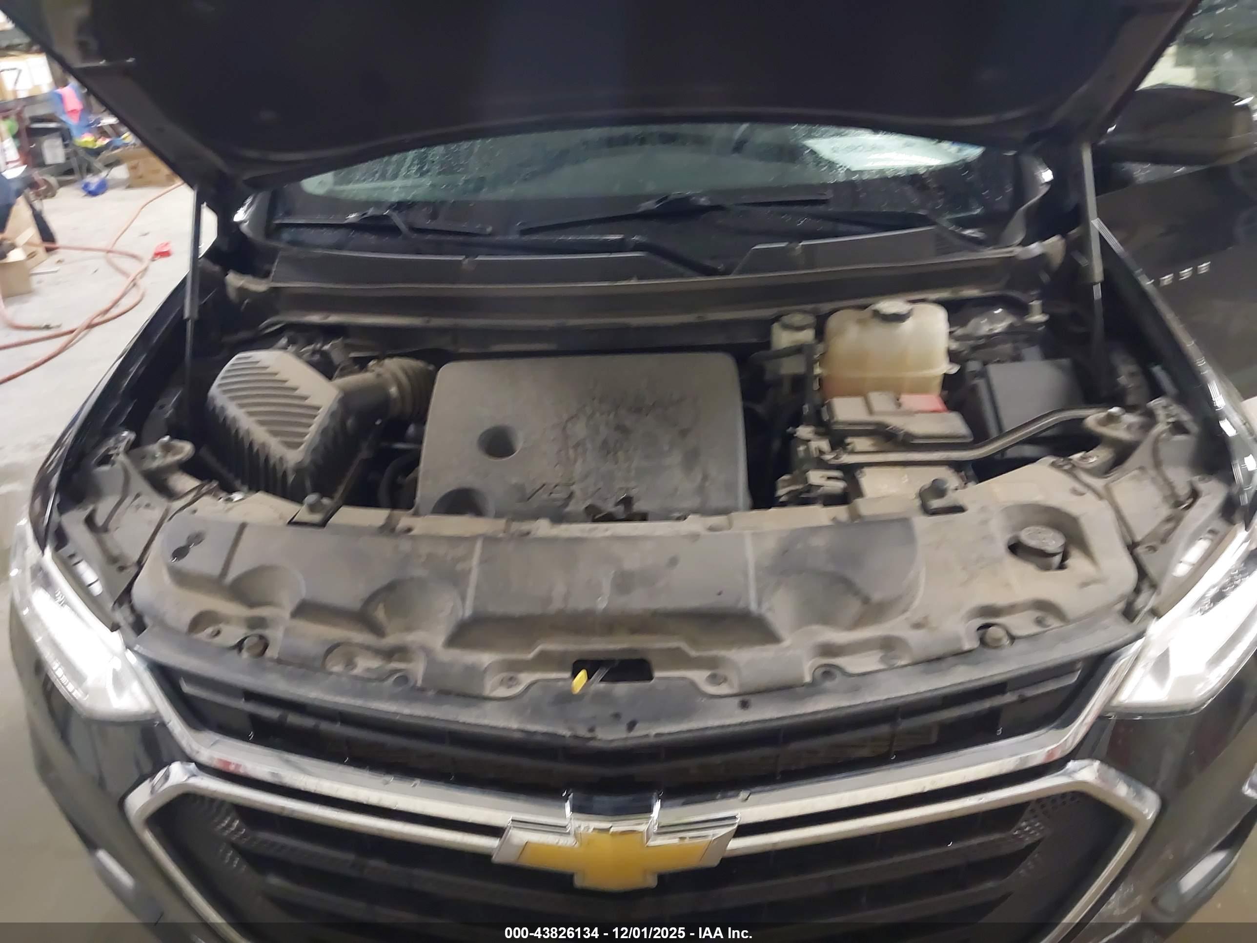 CHEVROLET TRAVERSE image 10