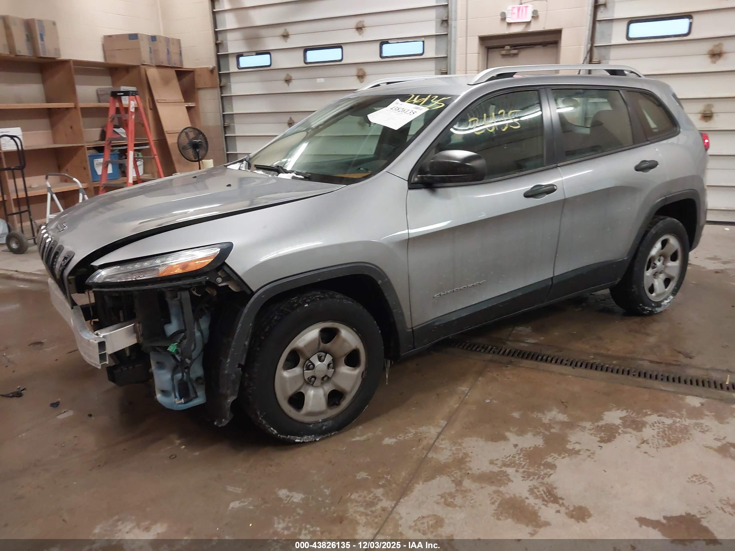 JEEP CHEROKEE image 2