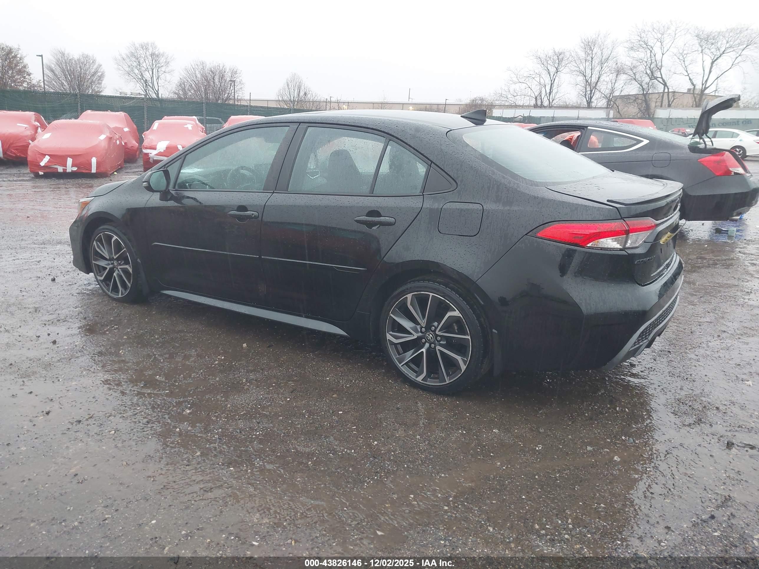 TOYOTA COROLLA image 3