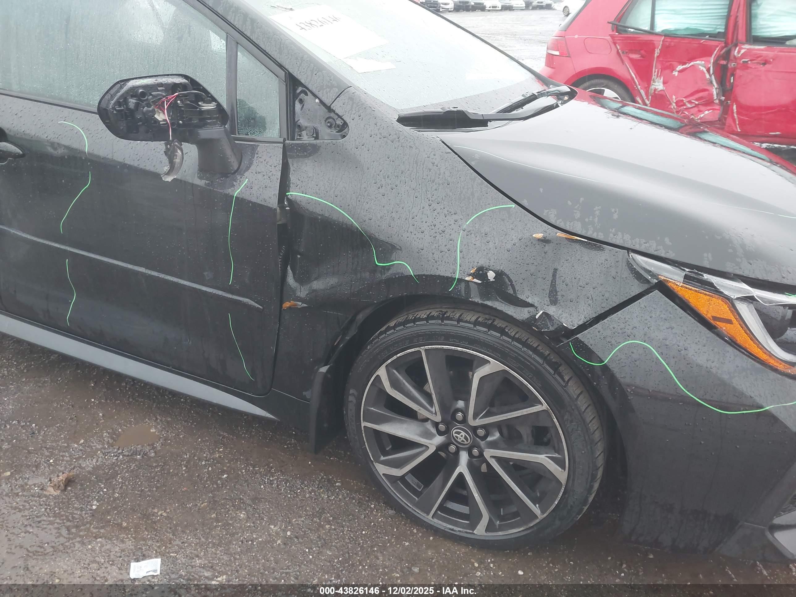 TOYOTA COROLLA image 6