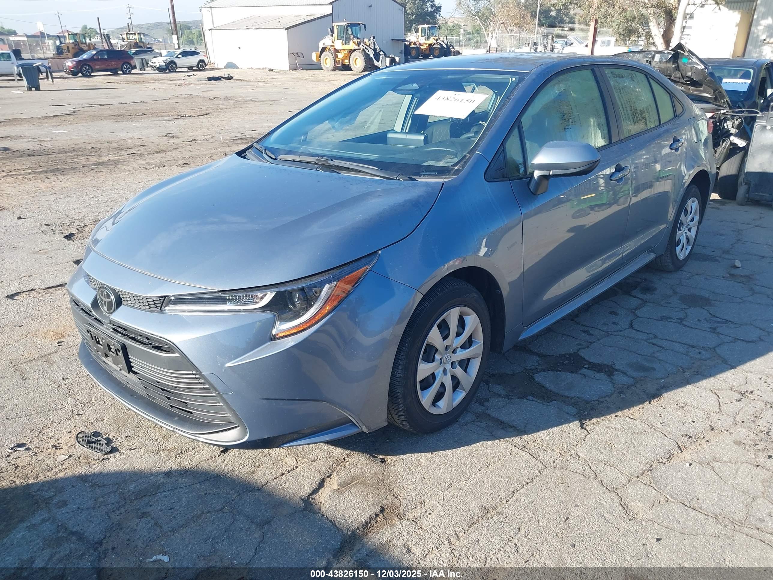 TOYOTA COROLLA image 2
