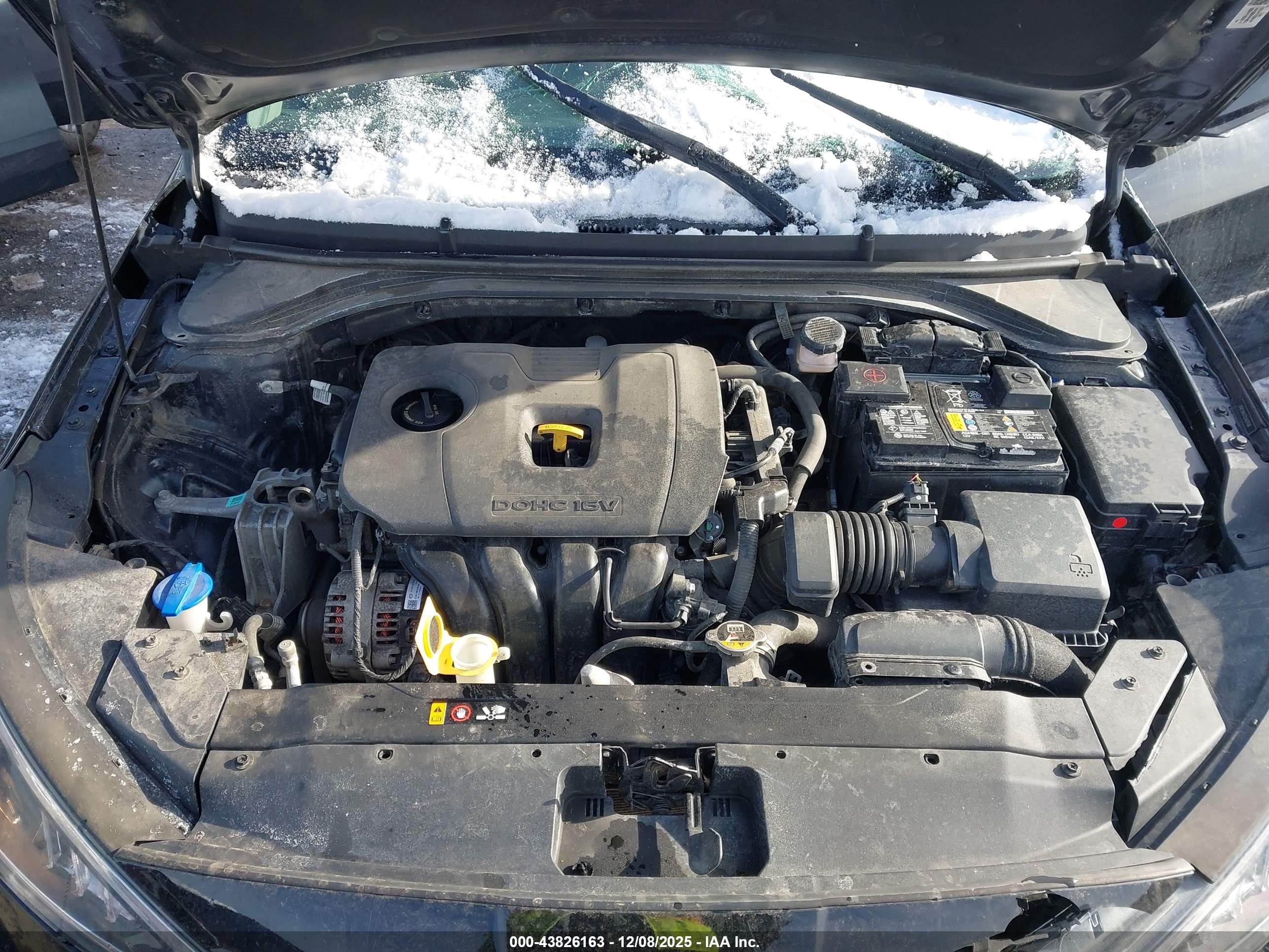 HYUNDAI ELANTRA image 10
