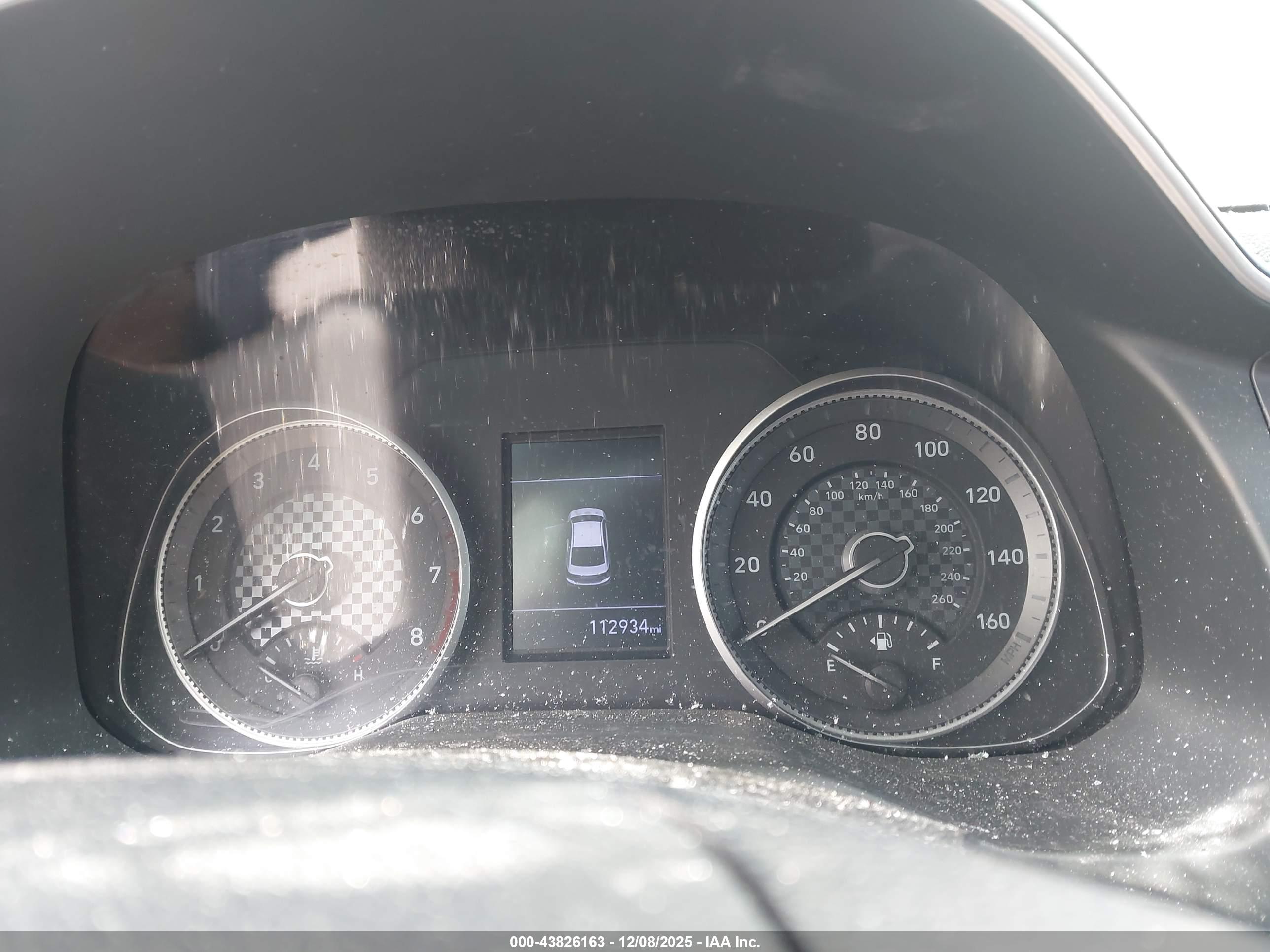 HYUNDAI ELANTRA image 7