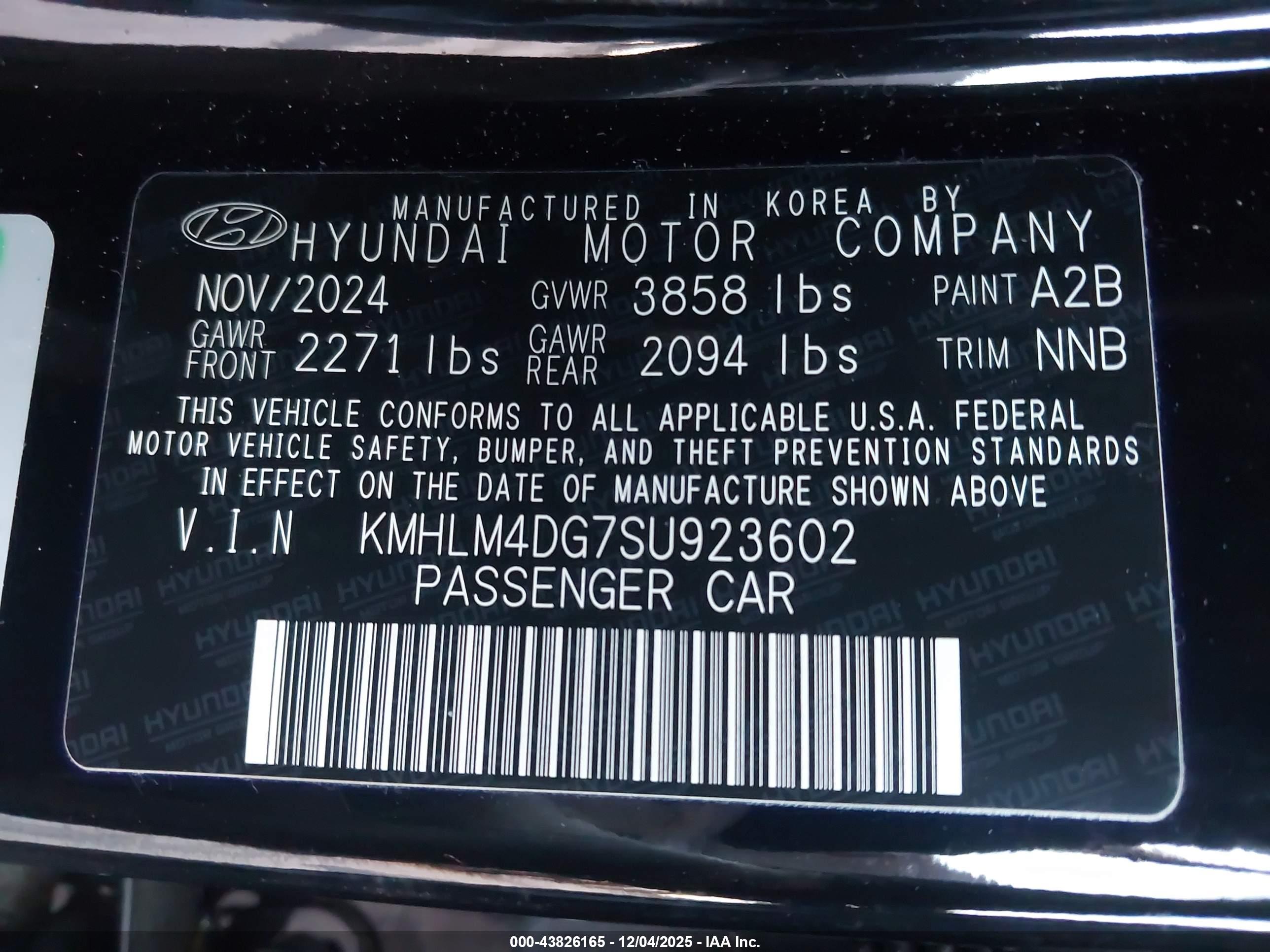 HYUNDAI ELANTRA image 9