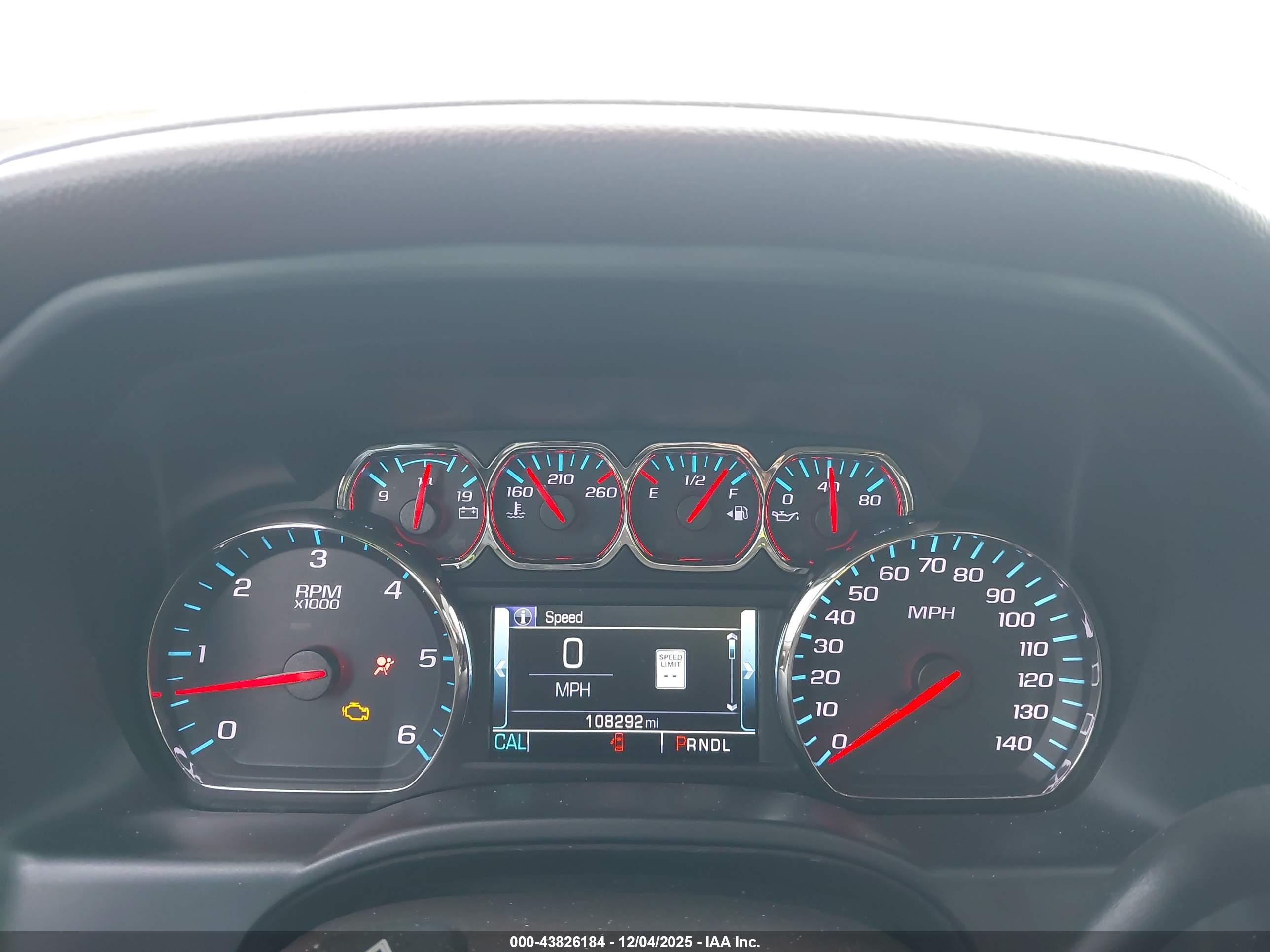 CHEVROLET SILVERADO image 7