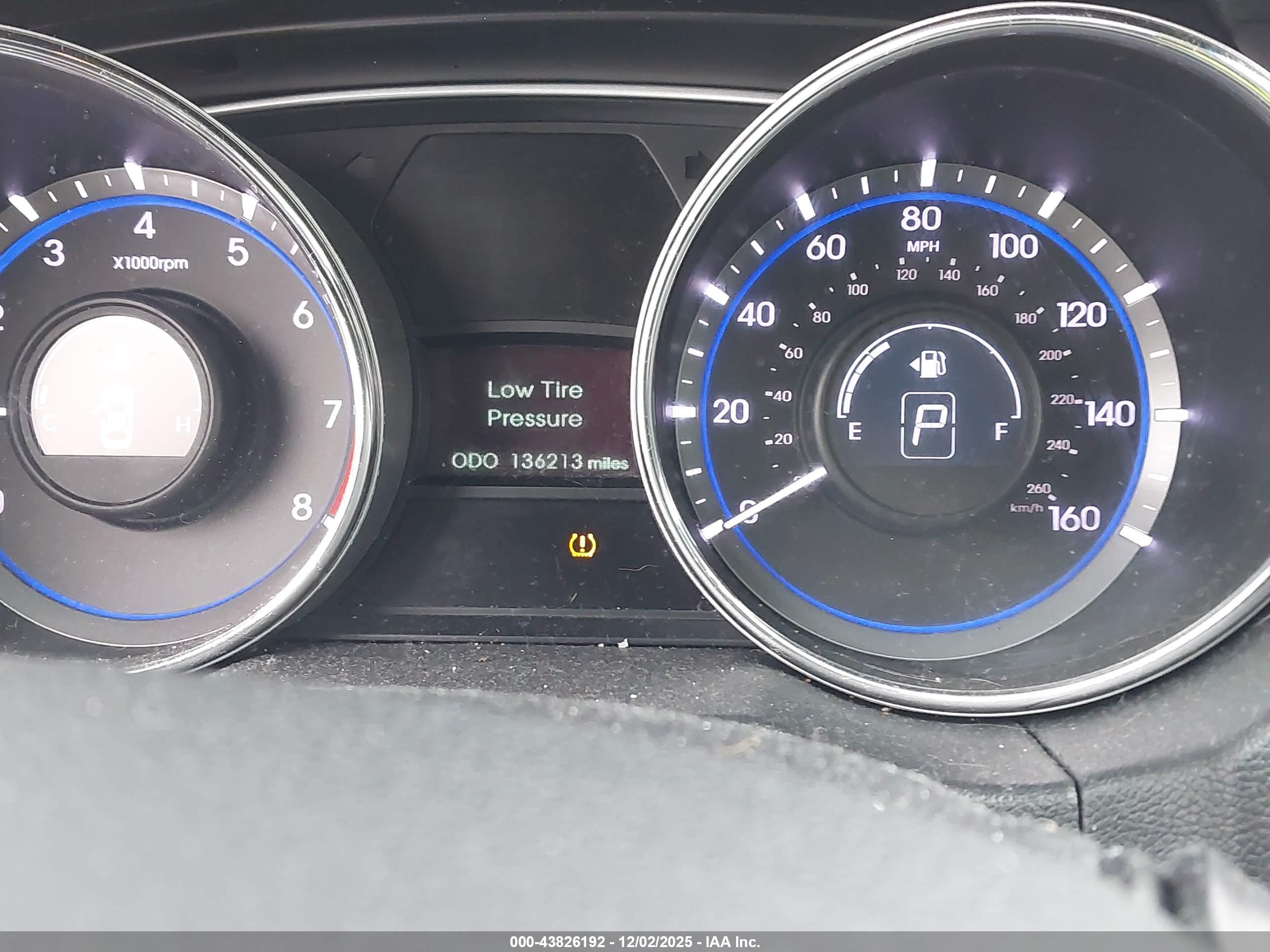 HYUNDAI SONATA image 7